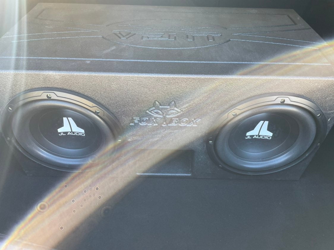 FOXBOX 10 DUAL PORTED SUBWOOFER BOX WIT