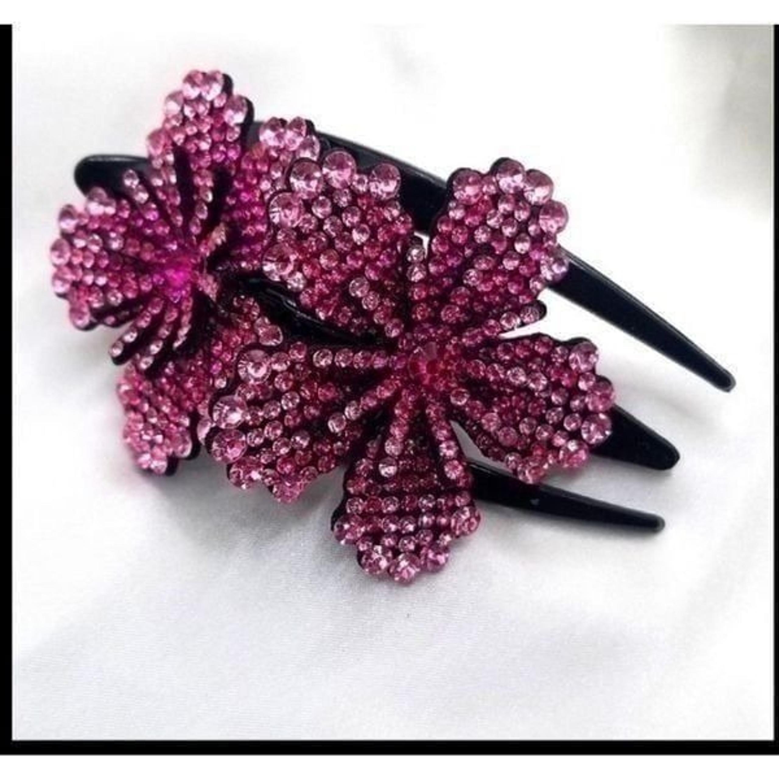 Pink and black glamorous rhinestone womans hair clip.