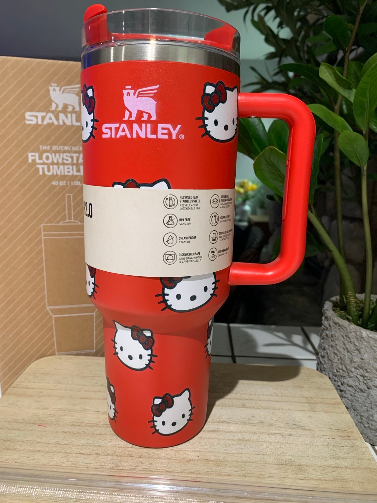 Hello Kitty 40oz tumbler