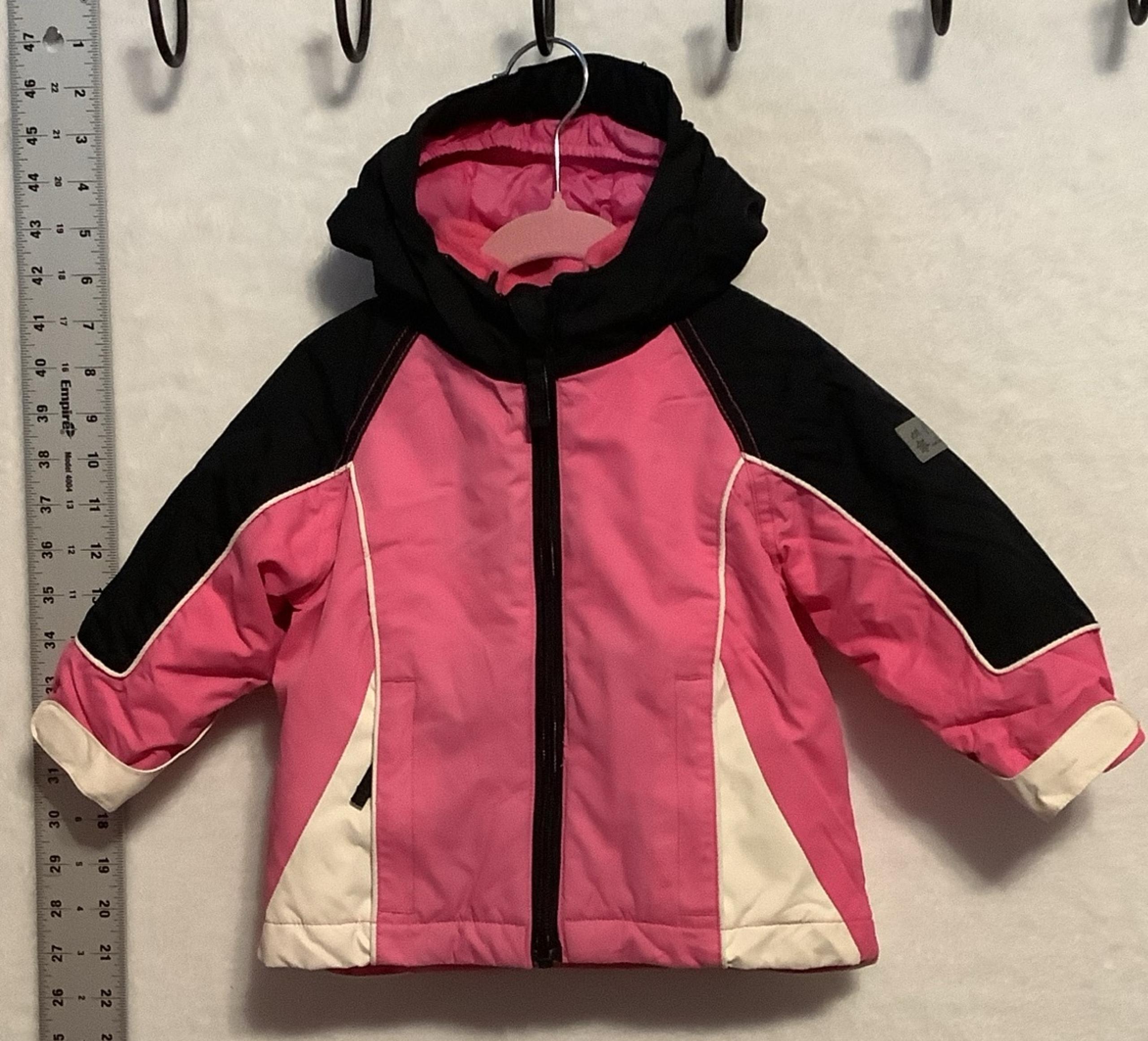 1989 Place Little Girls Winter Jacket- Size 6-9 months.