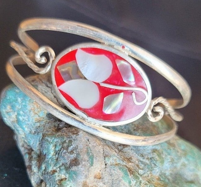 alpaca mexican xsmall cuff silver inlay
