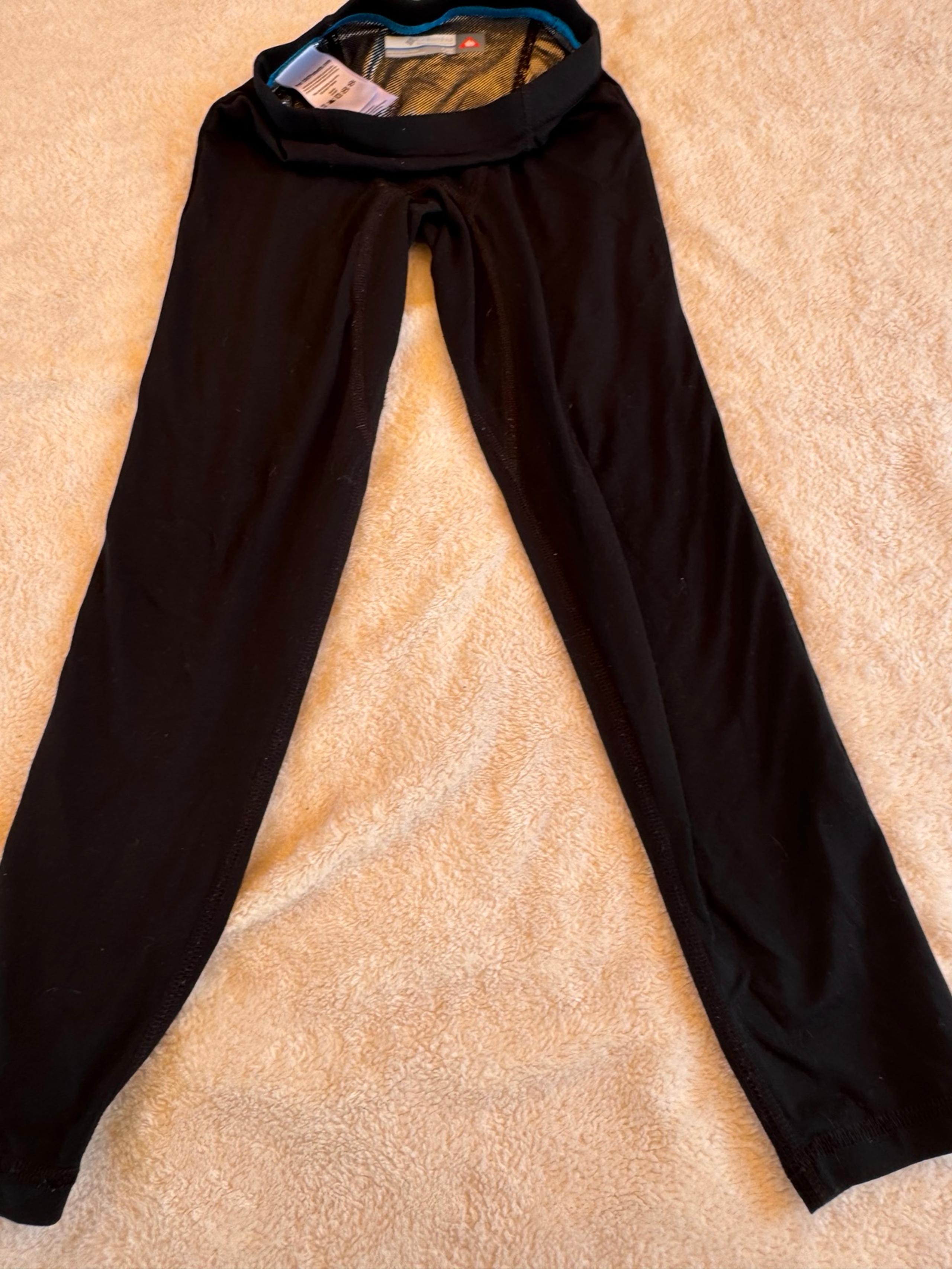 Youth size 8 base layer snow pants - Columbia
