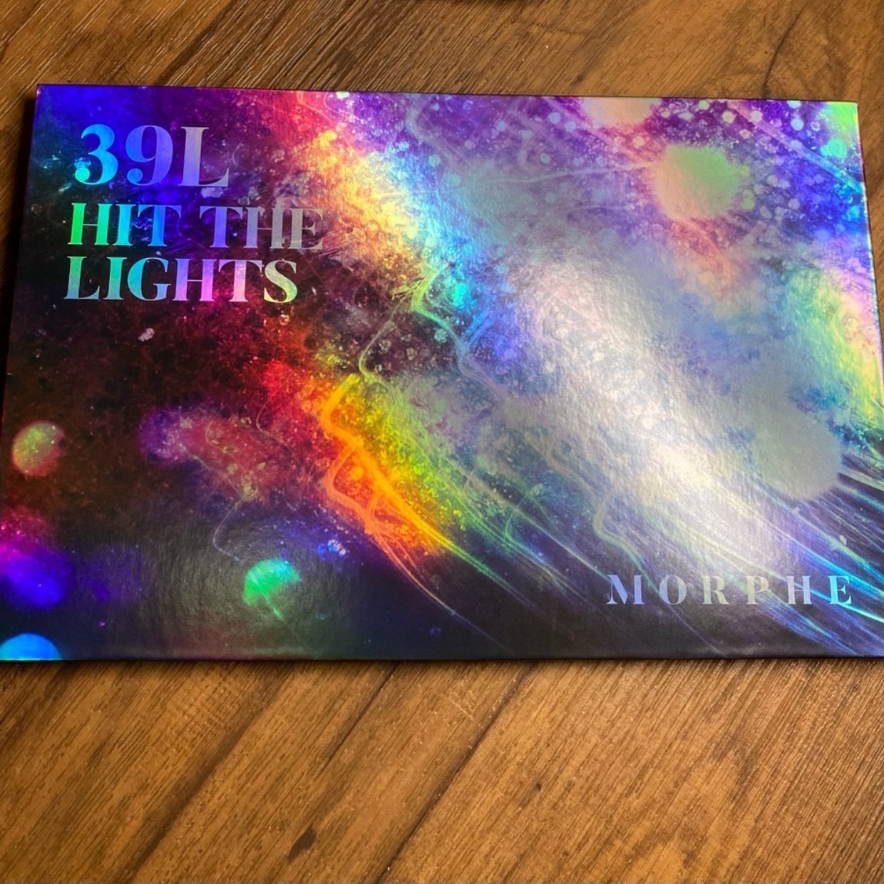 Morphe 39L Hit The Lights Artistry Eyesh