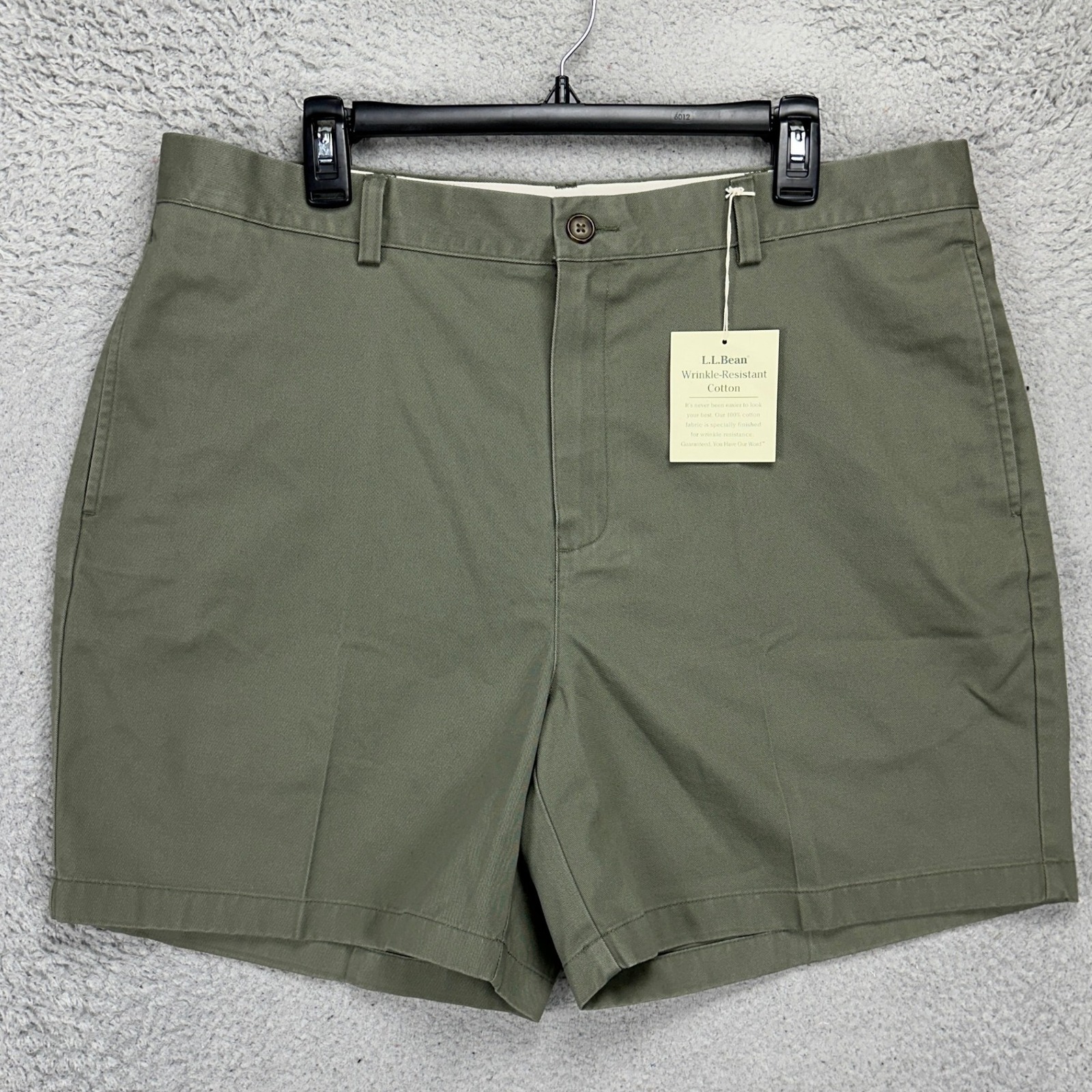 L.L. Bean Mens Khaki Shorts 37 Olive Green Flat Front Casual Pocket Cotton NEW