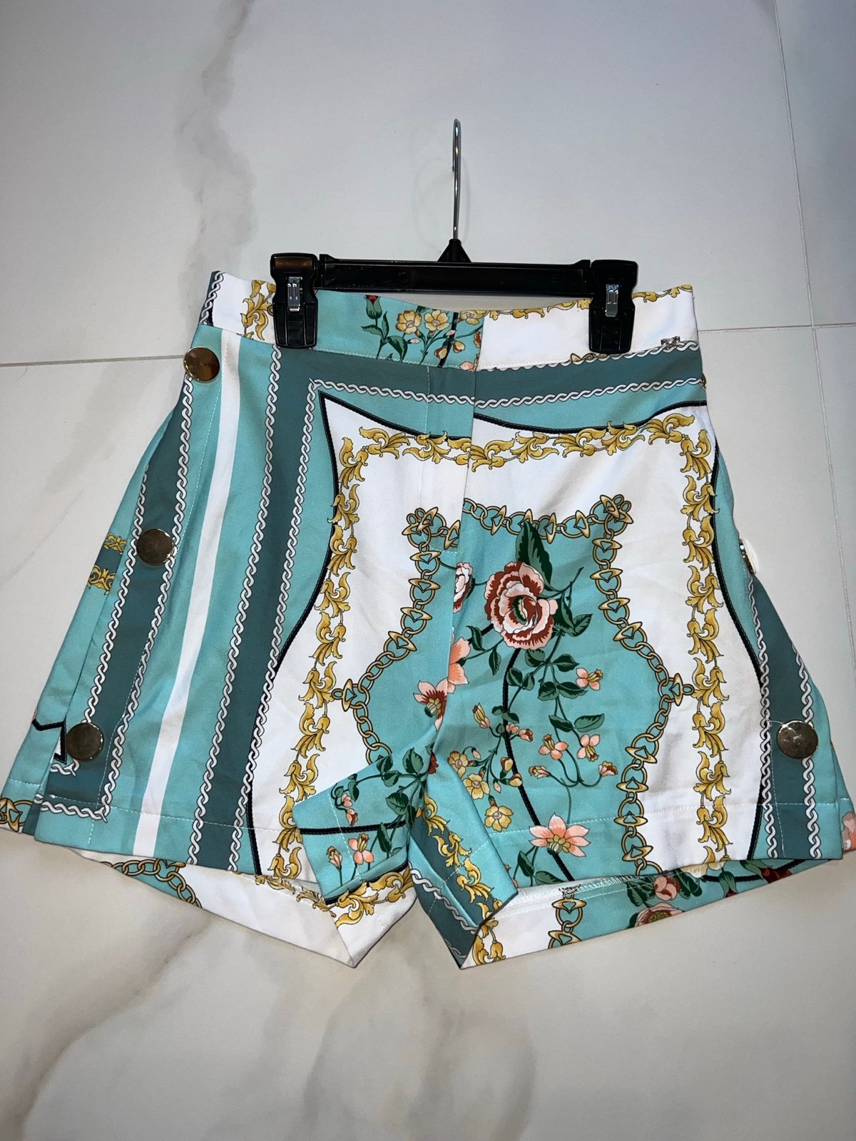 Imperial shorts Size: 6