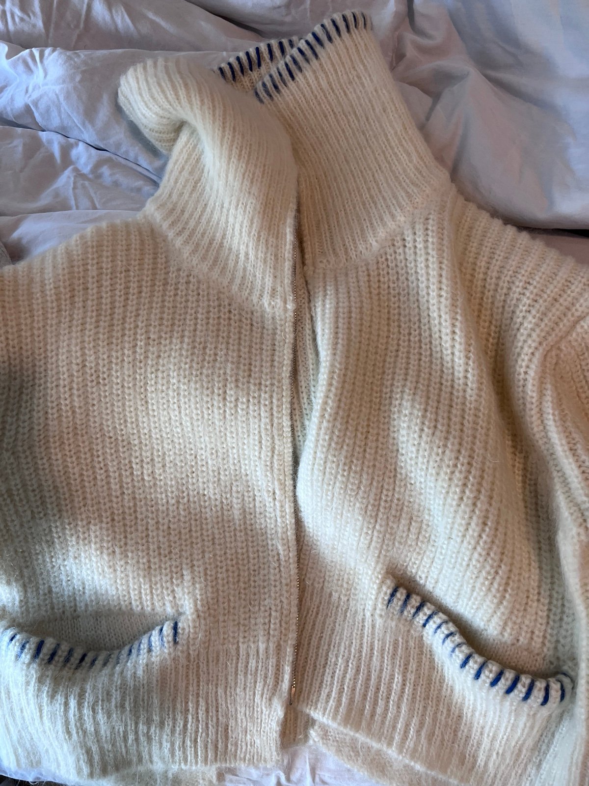 Diana Vevina cardigan in white