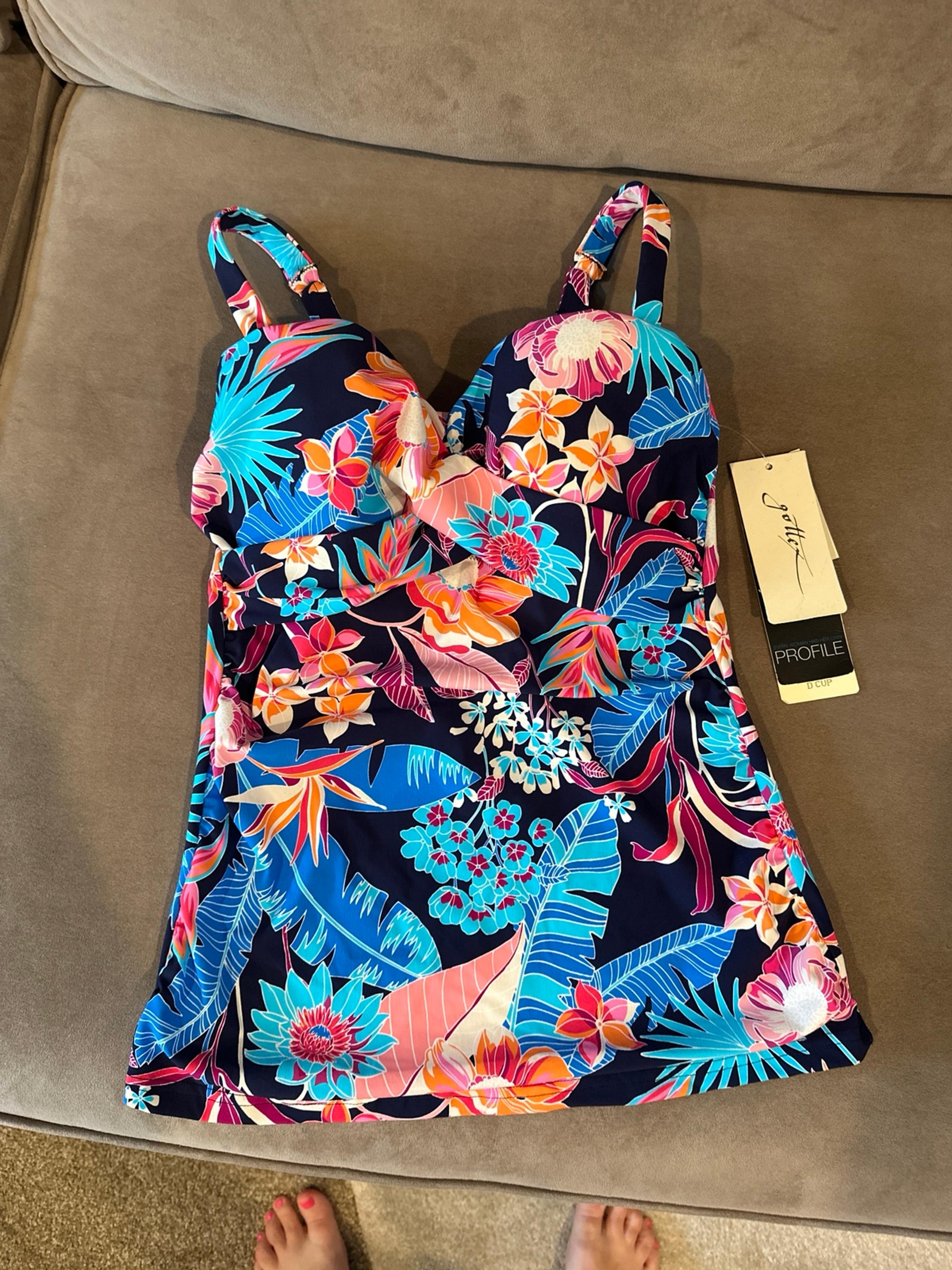 Profile by Gottex  tankini swim top 34d
