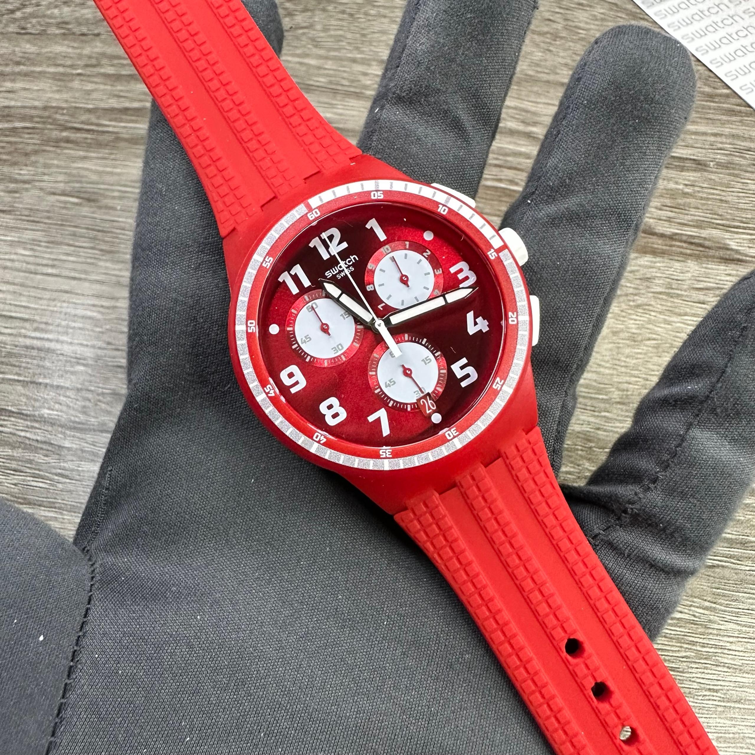 NEW✅ Swatch SPREMUTA Men Red And White Silicone Chronograph Watch 42mm SUSR403