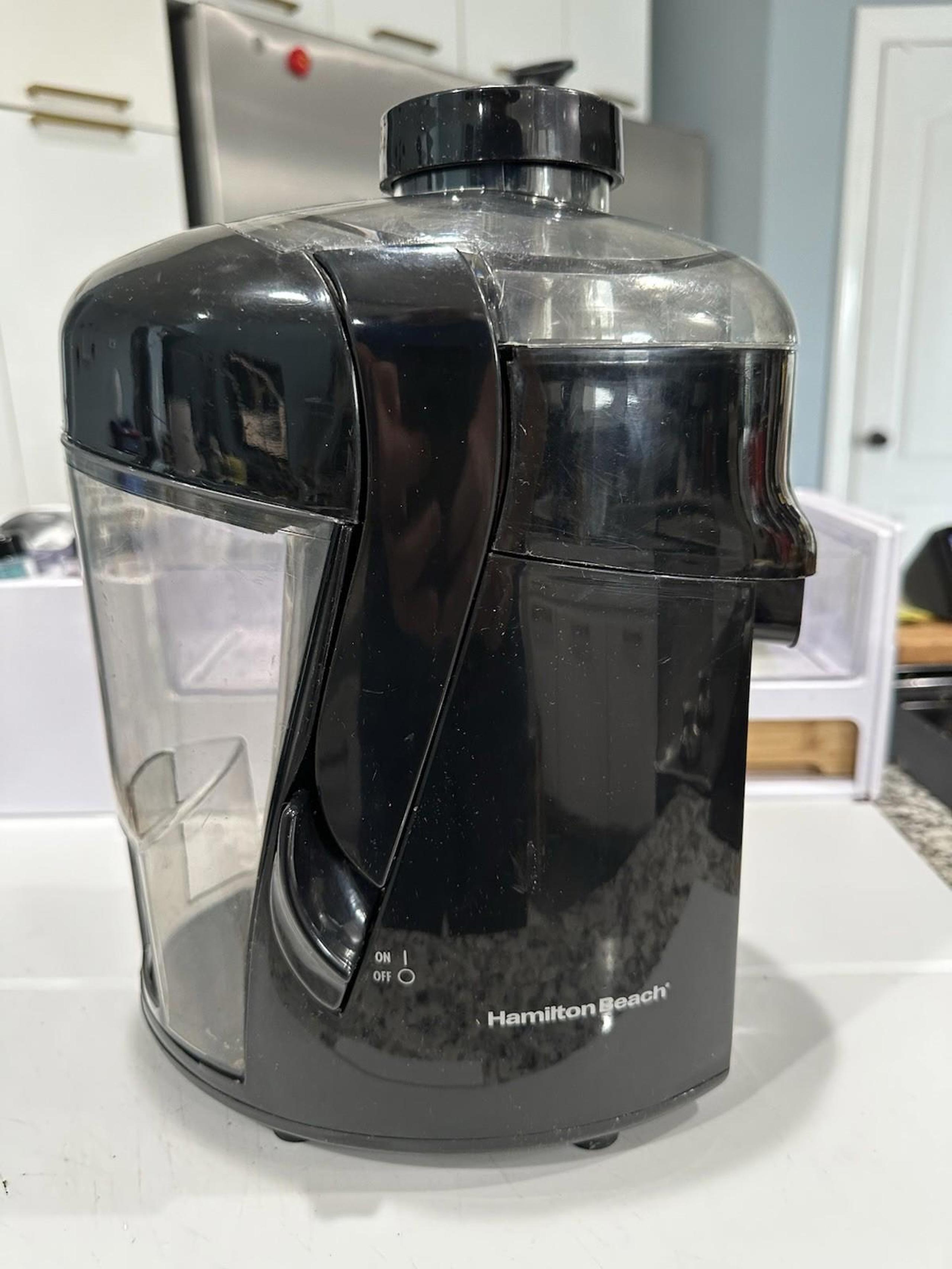 Hamilton Beach HealthSmart 67801 Juice Extractor juicer Machine Only