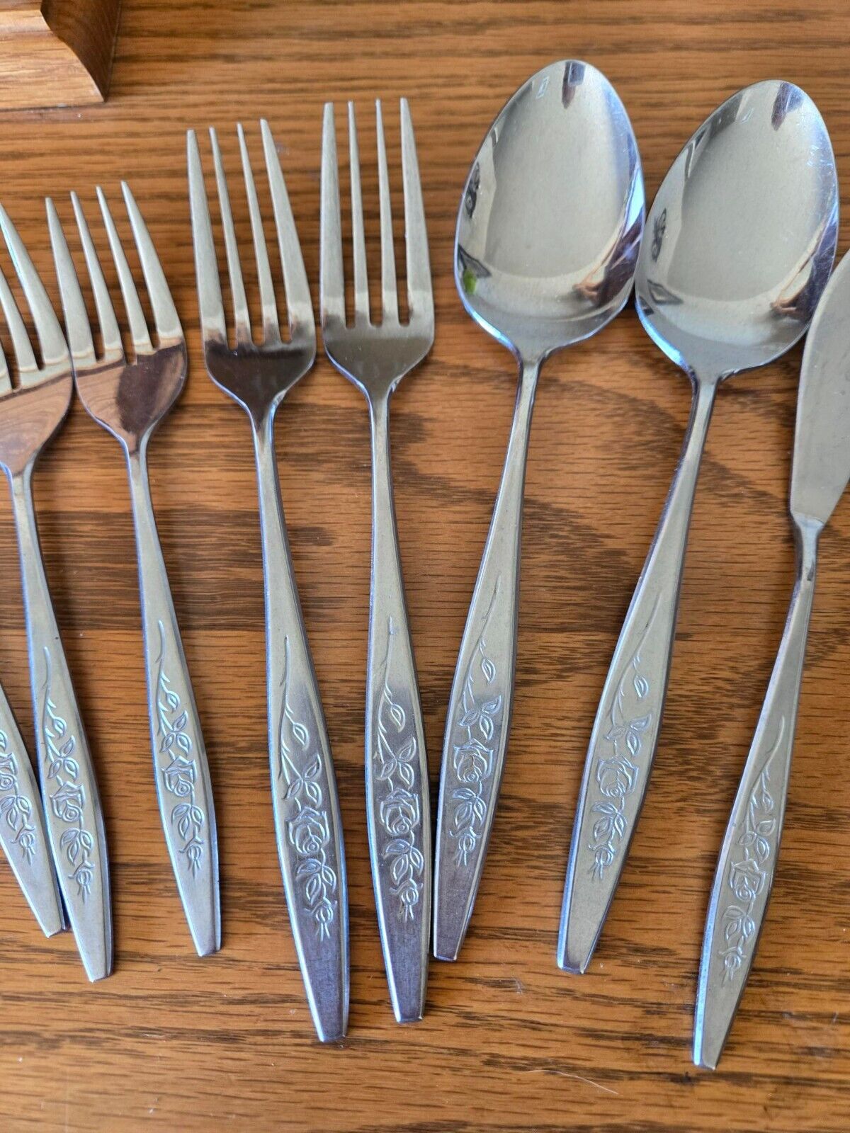 Ten (10) total pieces Eldan Stainless flatware Japan