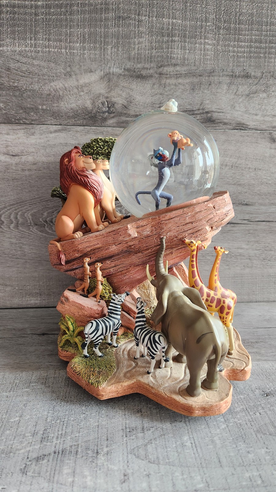 Disney Lion King The Circle of Life Animated Musical Snowglobe Christmas Piece