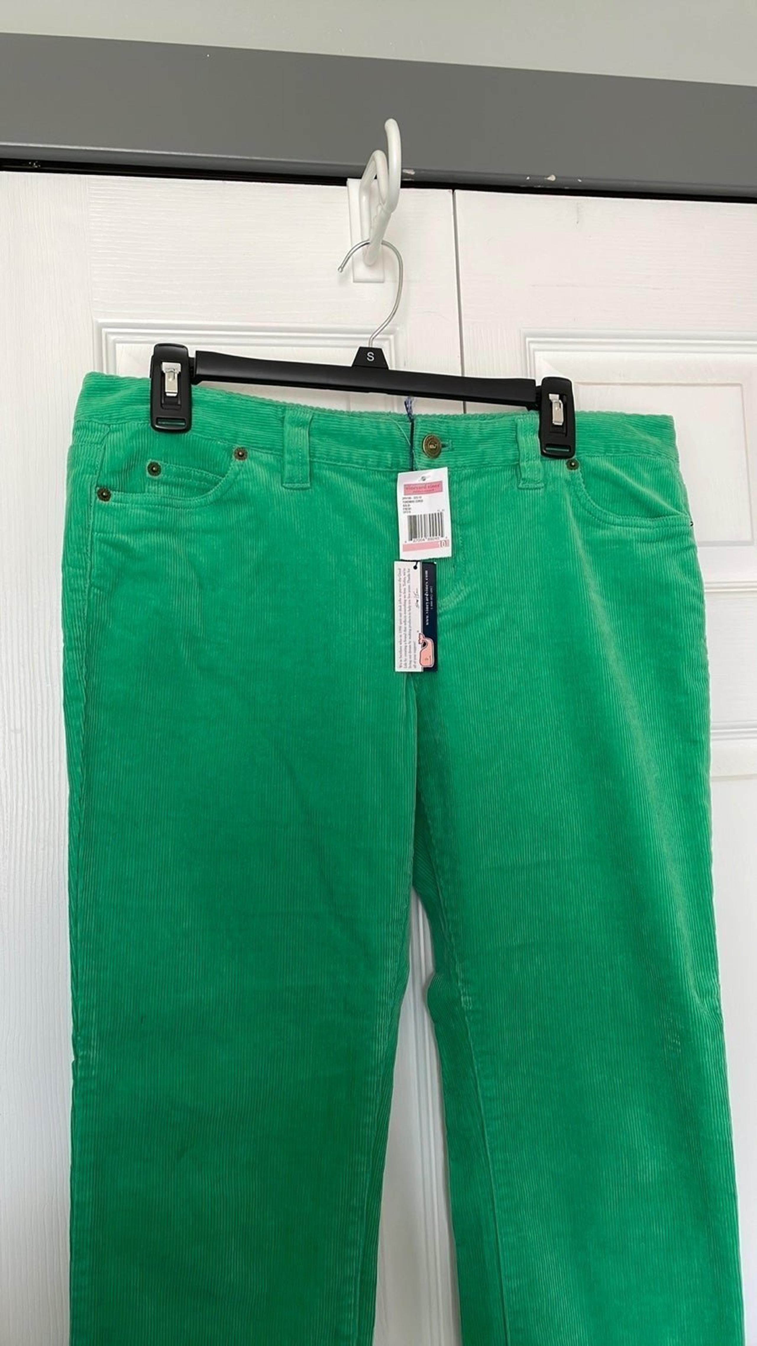 Vineyard vines corduroy pants