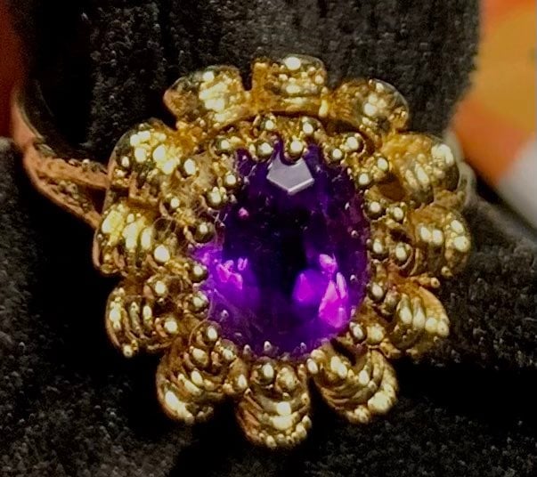 Vintage Amethyst Ring sz 8