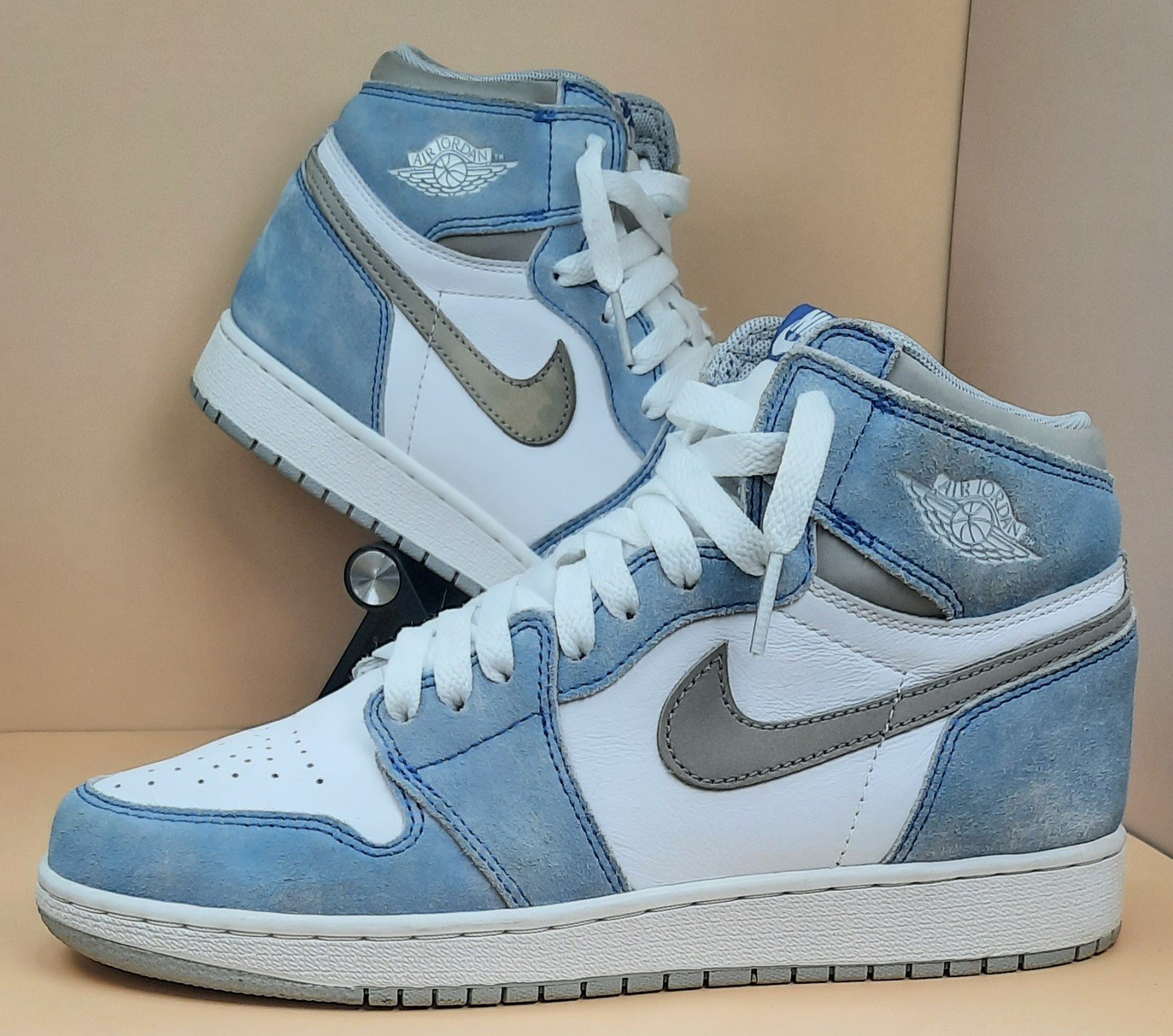 Jordan 1 Retro High GS 'Hyper Royal 575441-402