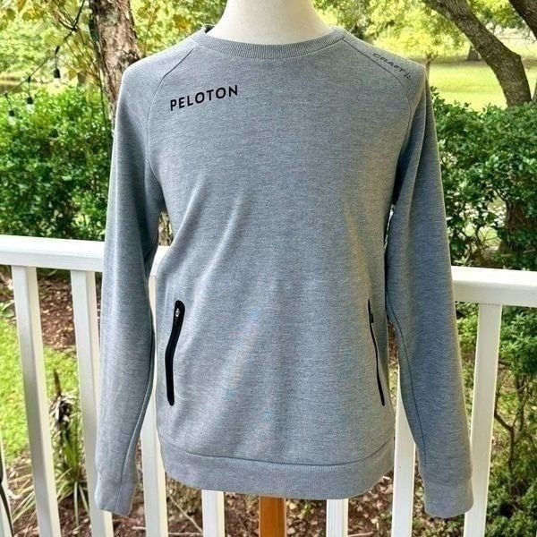 Peloton Emotion Crew Neck Sweatshirt. Gray. Large.