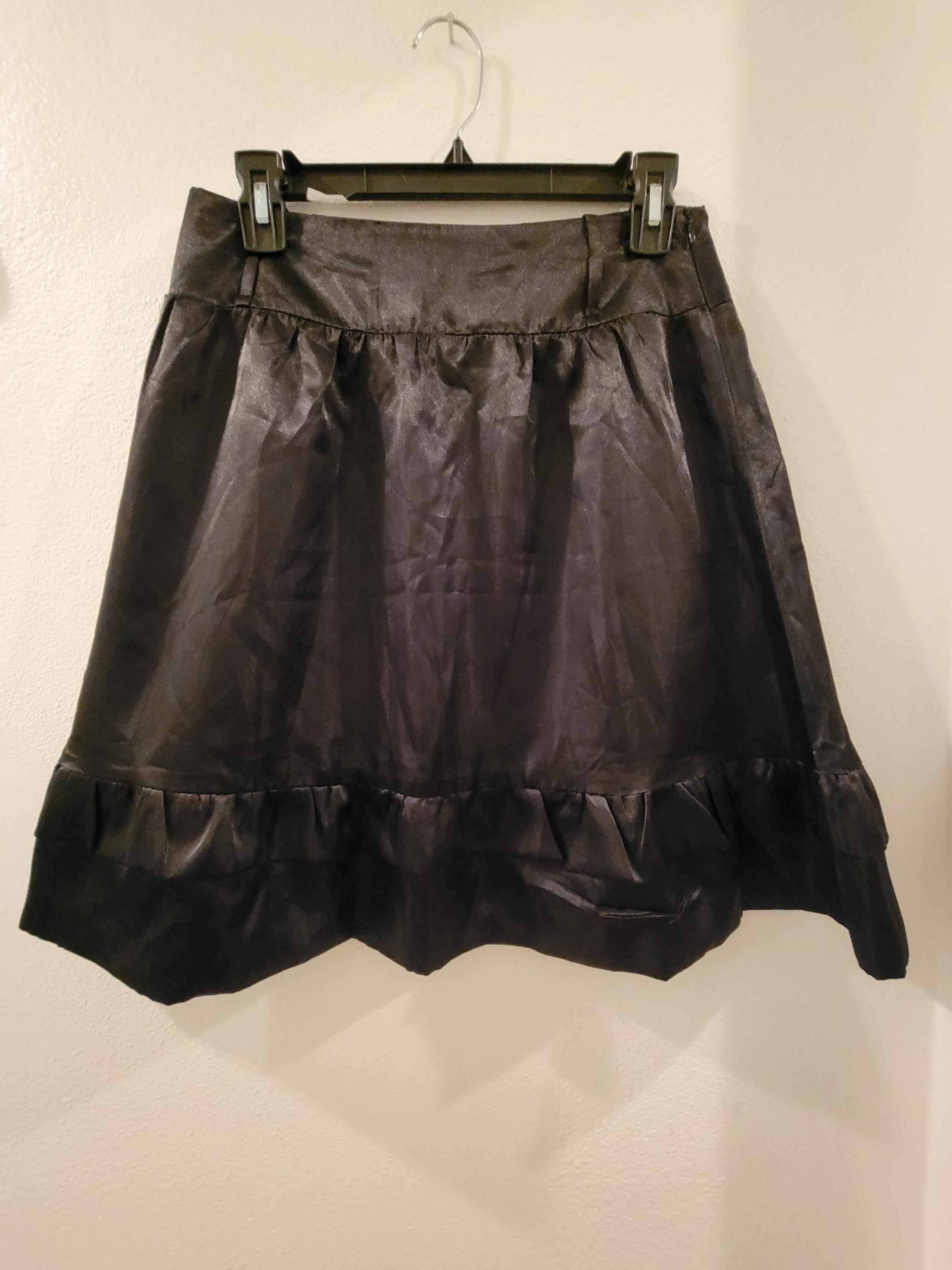 Charlotte Russe black A-line skirt