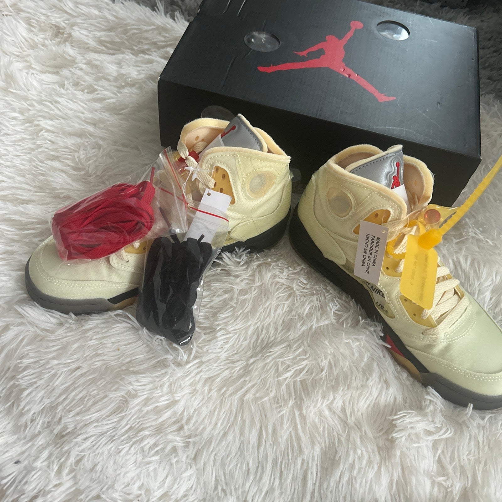 SOLD!!! Jordan 5 Off-White