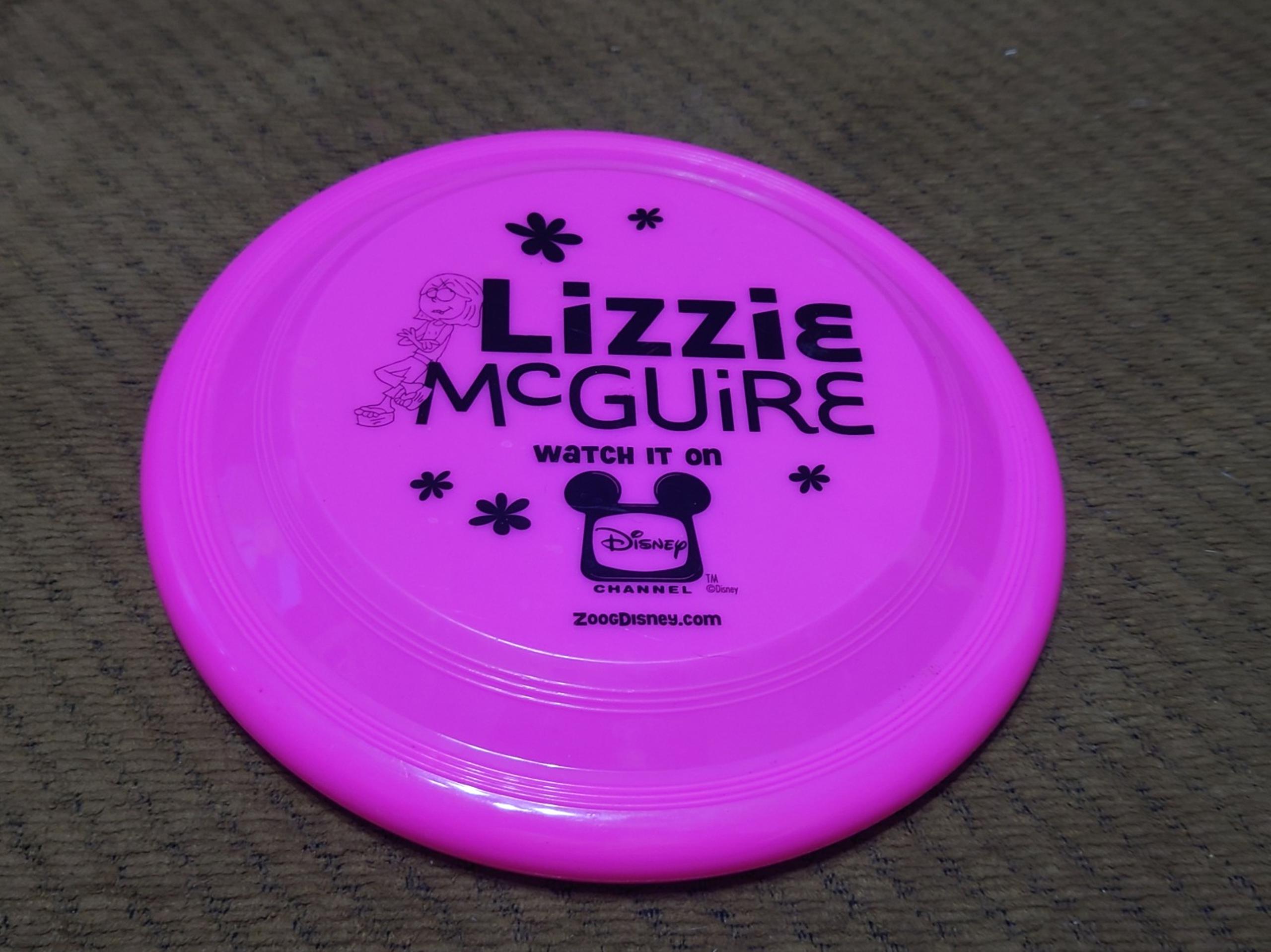 Lizzie McGuire Disney channel frisbee