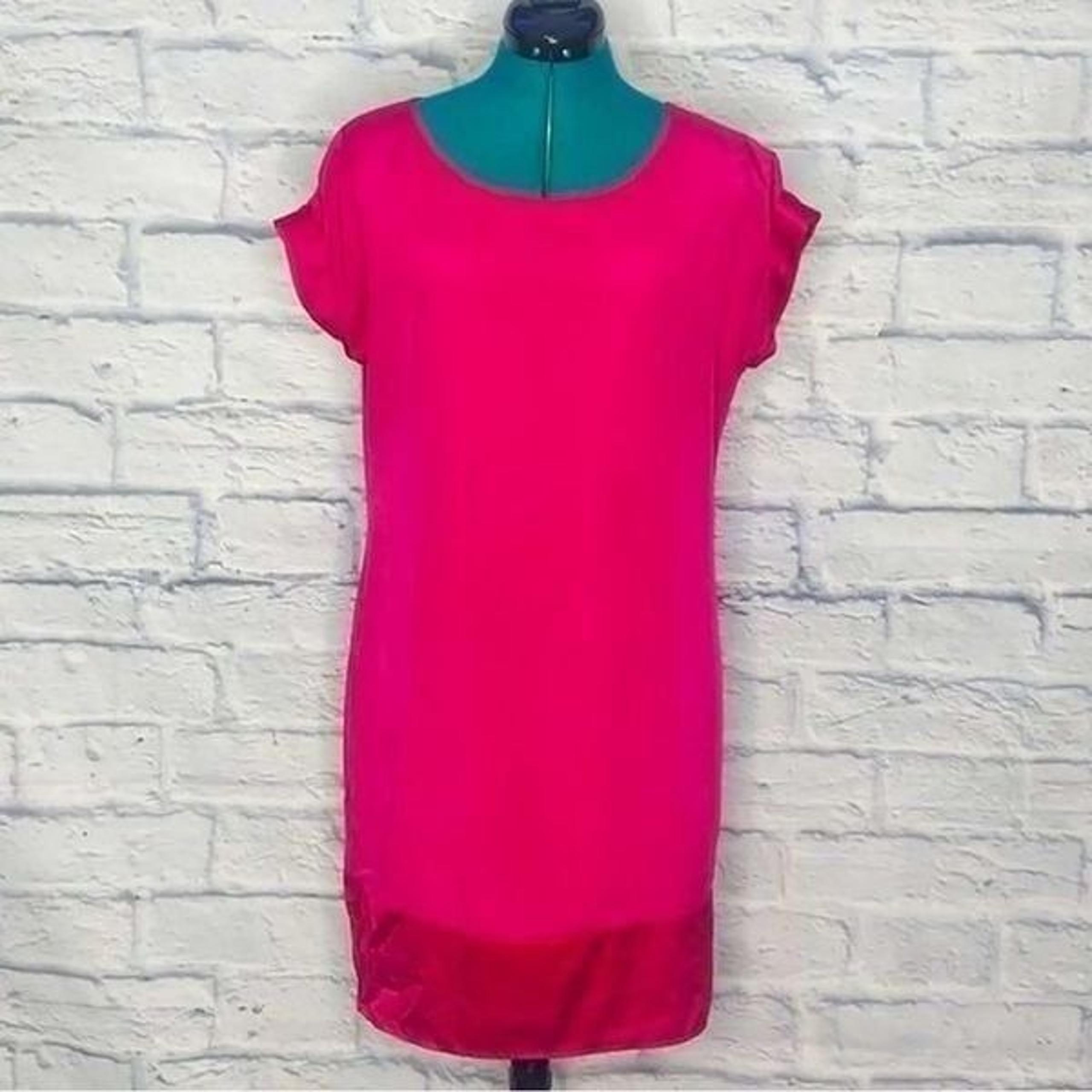 The Limited Fushia Fully Lined Mini Dress Size M NWOT