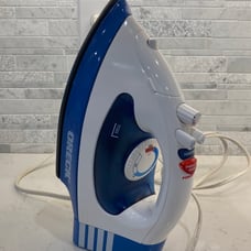 Oreck Cord/Cordless Steam Iron JP8100CB W/ Base - Very Fast Heating