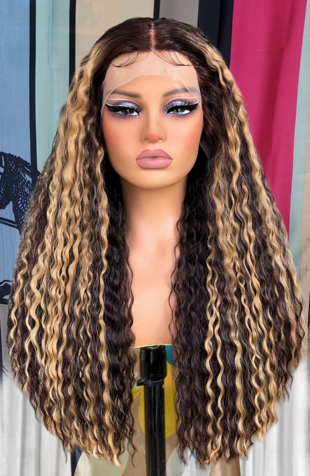 Divaqueen Celebrity Hawaiian wavy blonde brown highlighted HD lace front wig