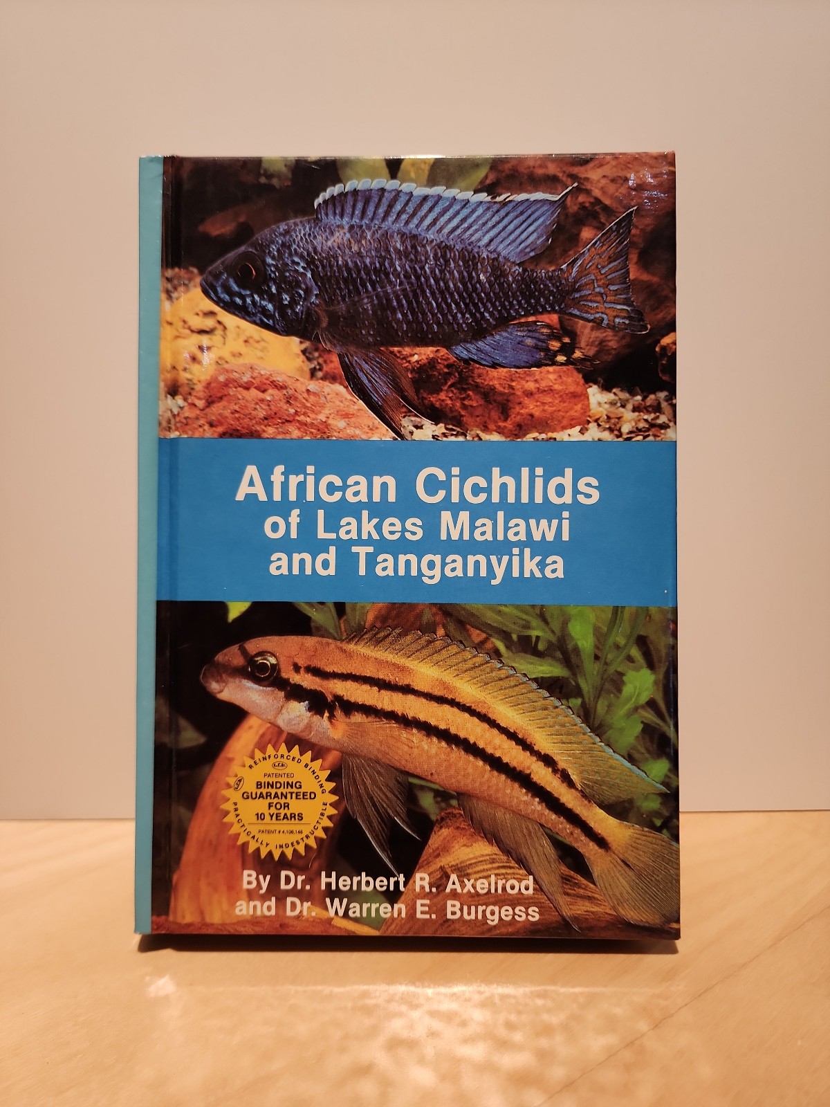 African Cichlids of Lakes Malawi and Tanganika