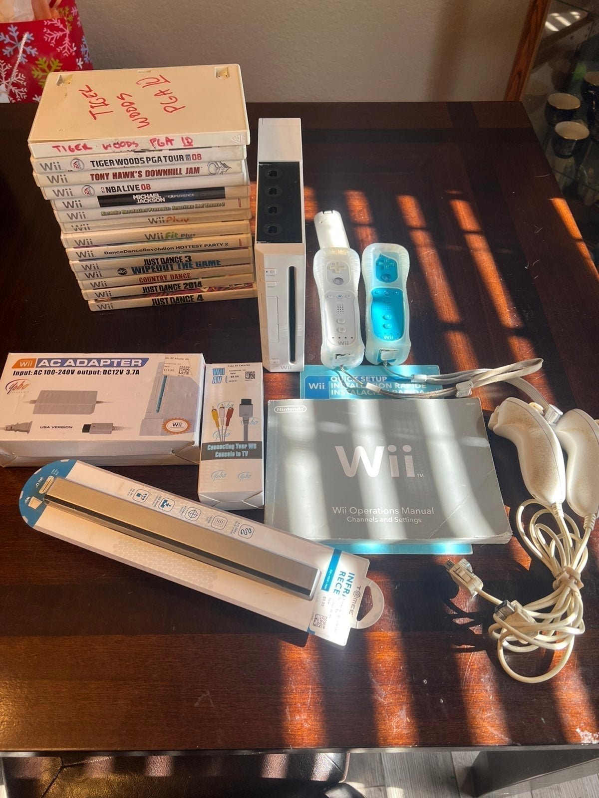 Nintendo Wii Console + Game Bundle