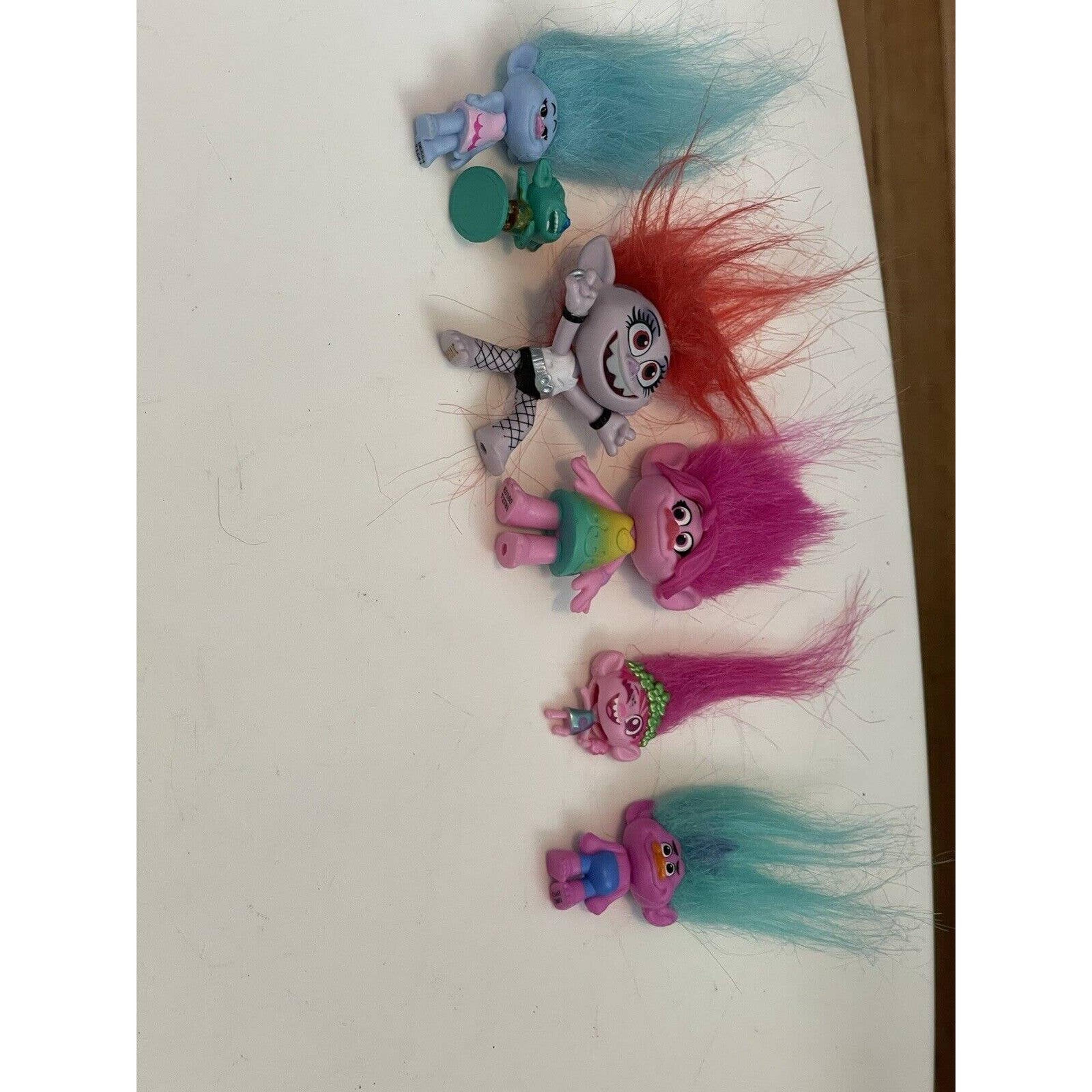 Lot Of 6 Troll’s