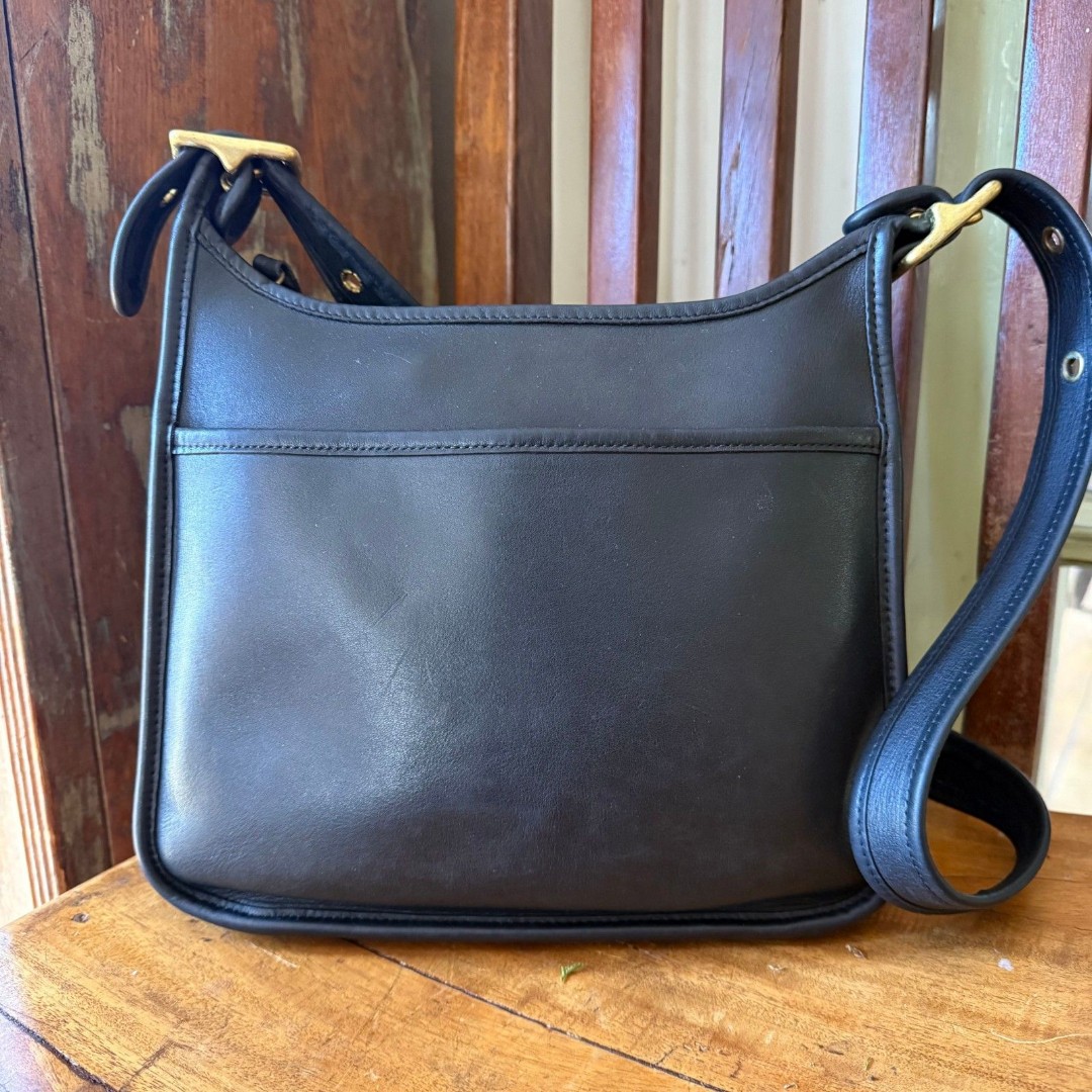 Coach Vintage Legacy Zip Crossbody Shoulder Black L8G-9966