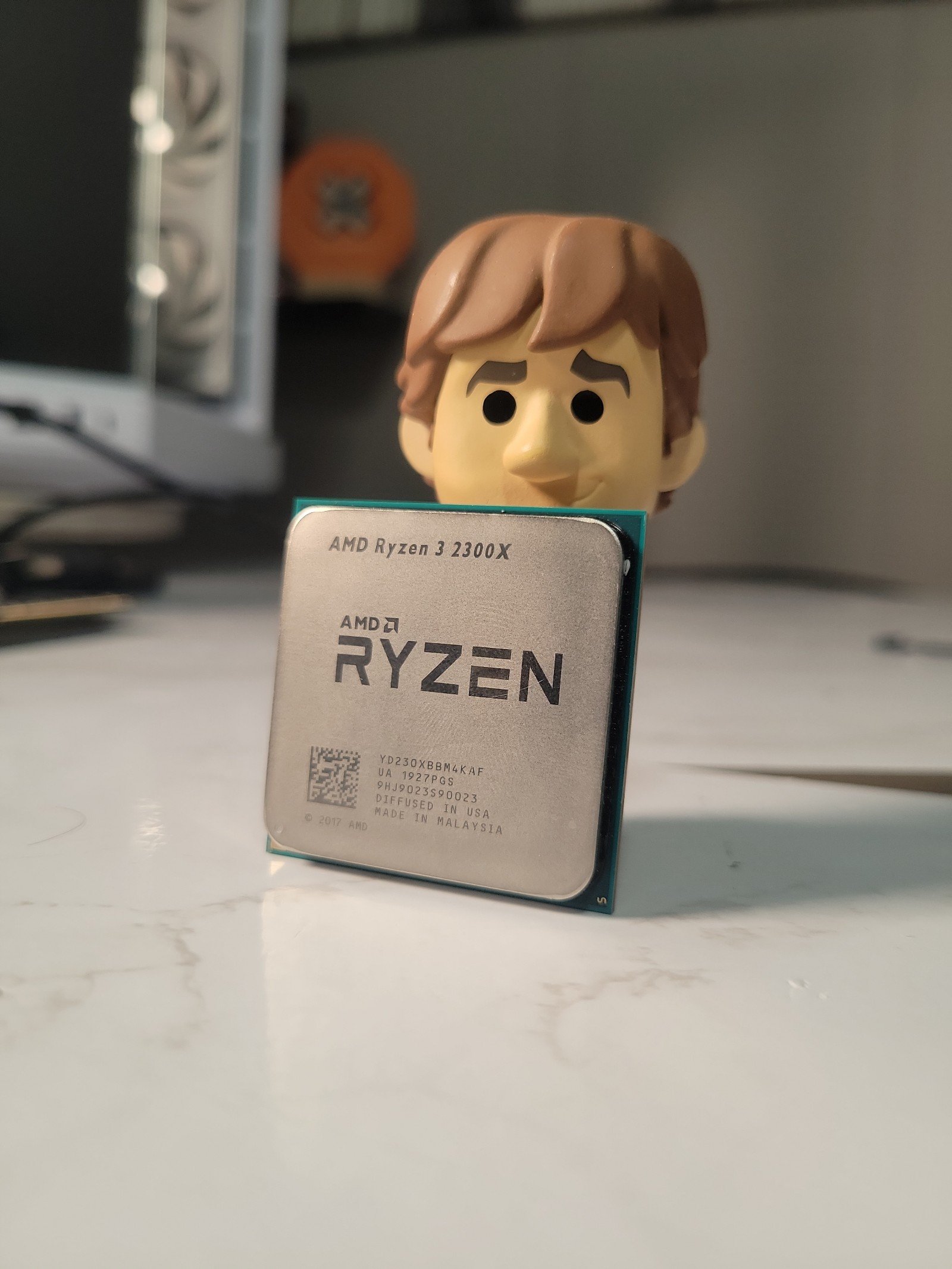 Ryzen 3 2300x