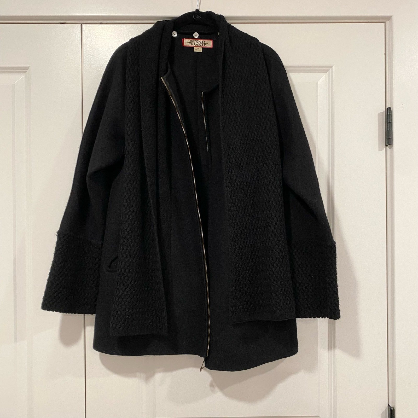 Beyond Threads Womens Alpaca Wool Black Full Zip Coat Size Small Great Condition