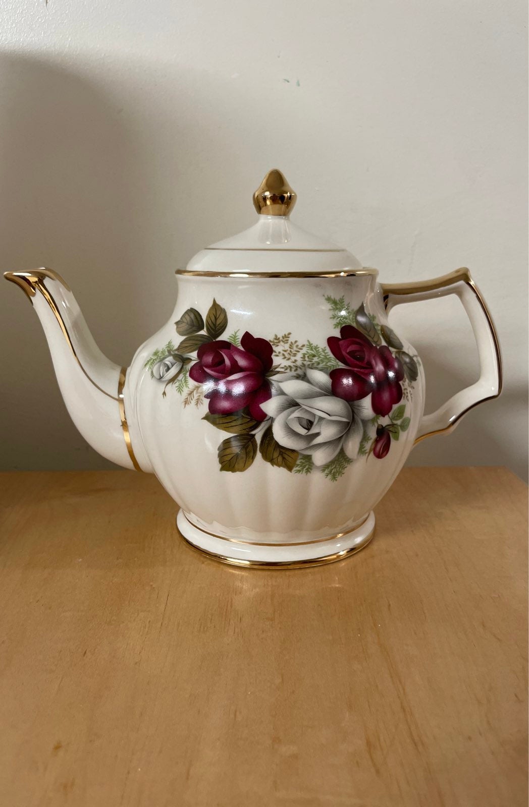 SADLER TEAPOT