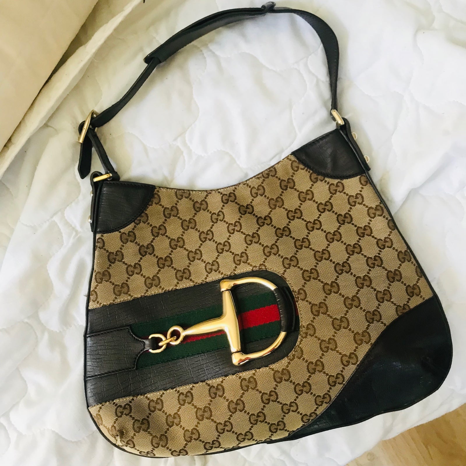 Gucci shoulder bag