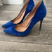 Gianvito Rossi blue suede pumps