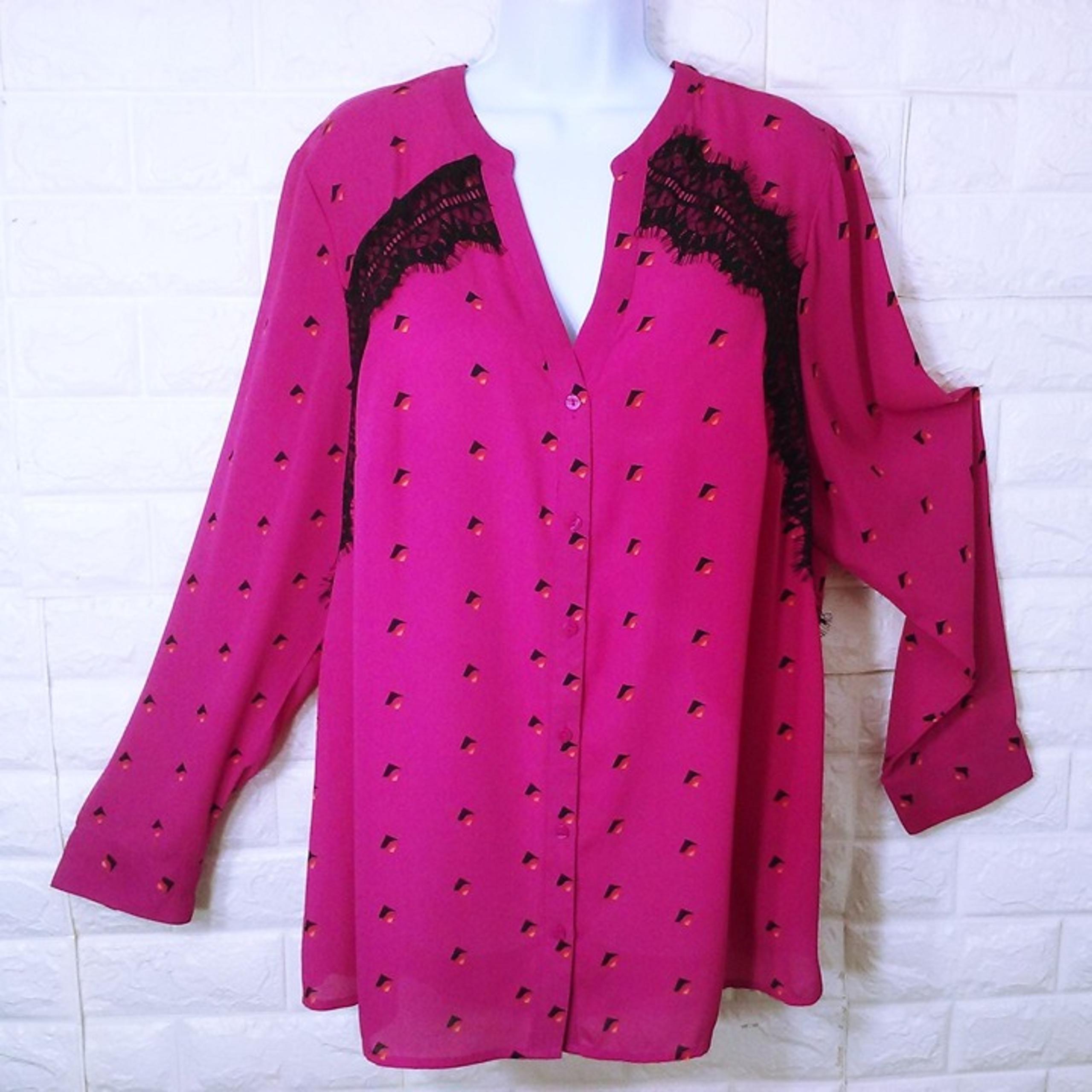 Y2K Worthington Women-1X Blouse Tunic Top V-Neck Buttons-Up Lace Pleats Checks