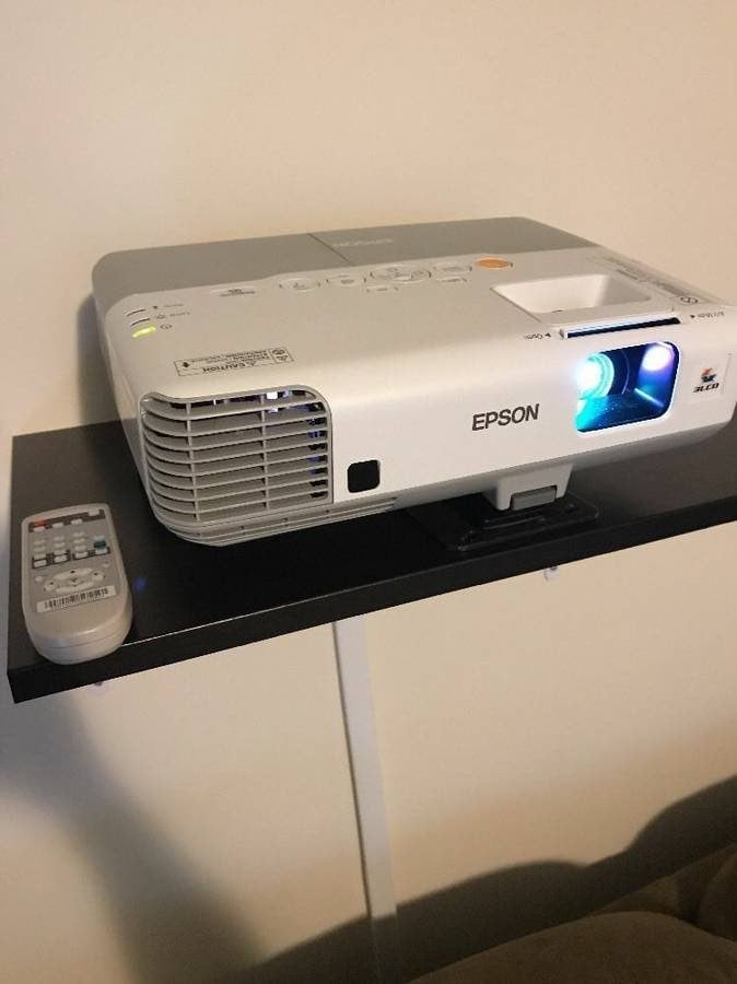EPSON Projector 3000 Lumens Home Theater Gaming HDMI USB