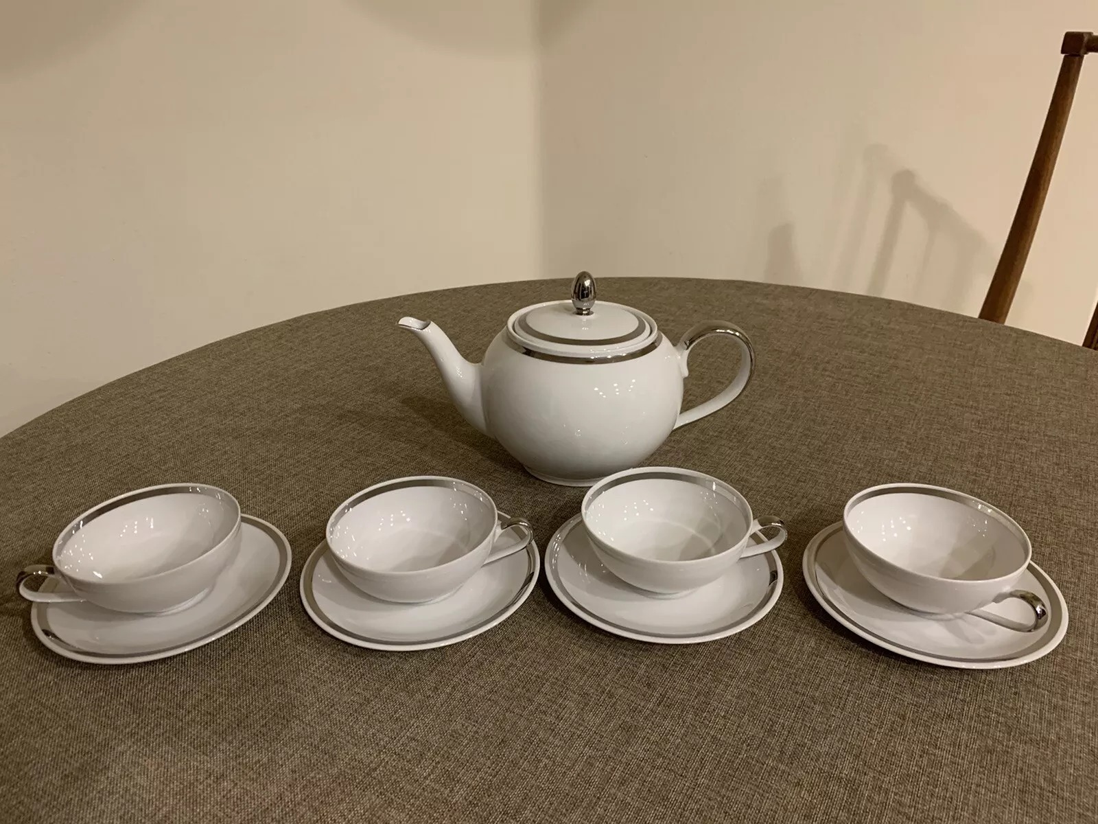 Patrician Silver Platinum Fine China Teapot w/ 4 Cups & Saucers Bavaria Germany