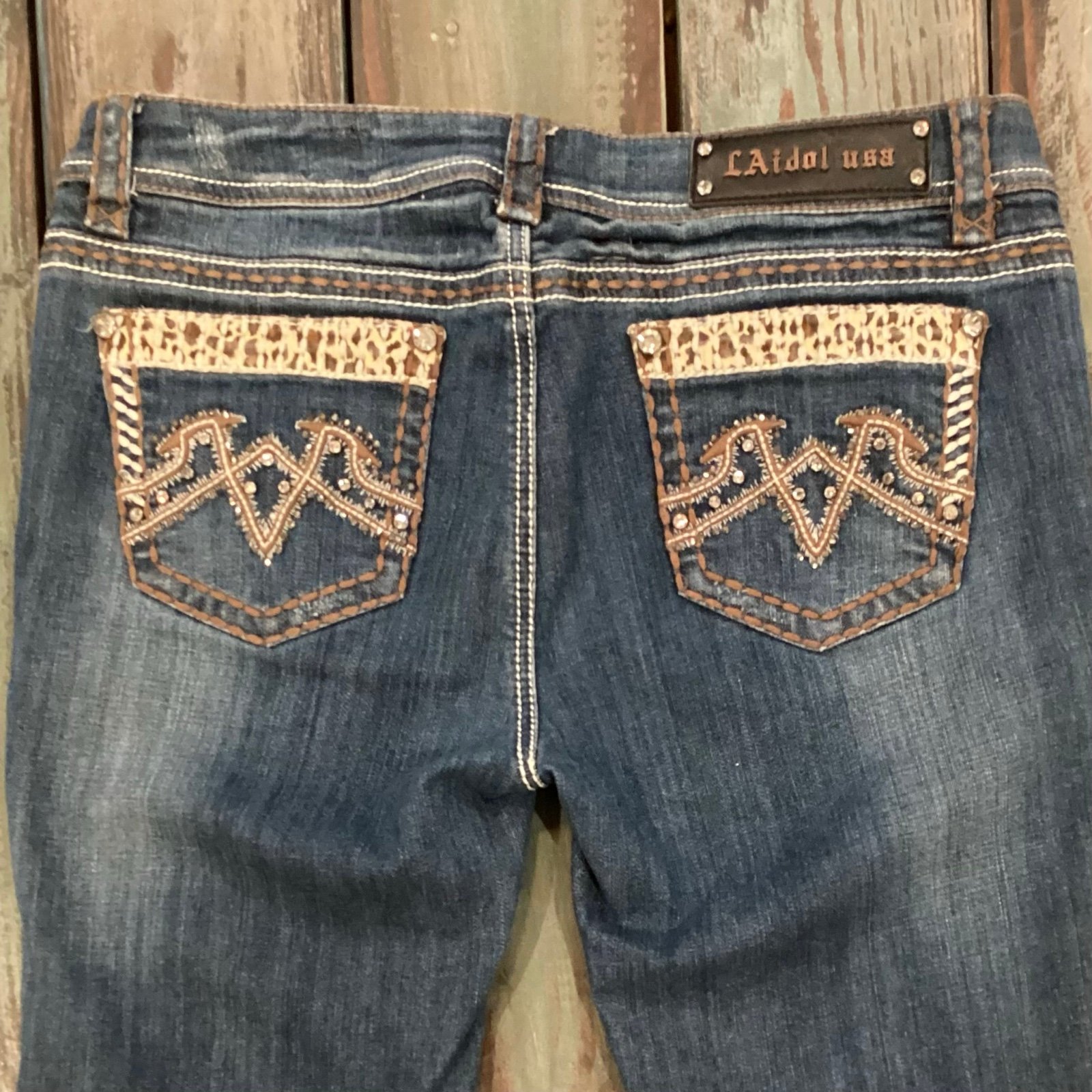 LA Idol Capri Jeans Cuffed Embroidered Embellished Cow Print Women’s Stretch 11