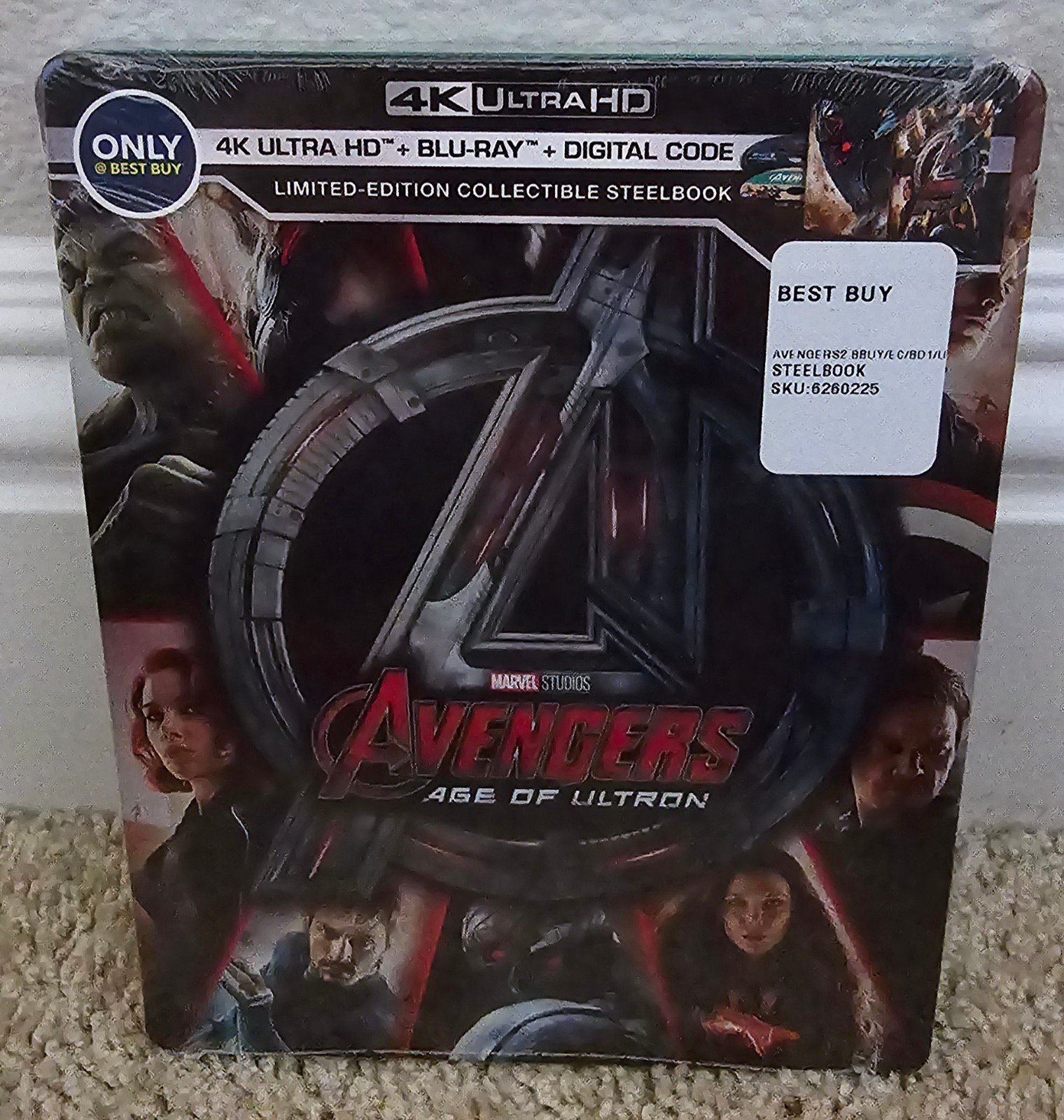 Avengers Age of Ultron Steelbook sealed brand new