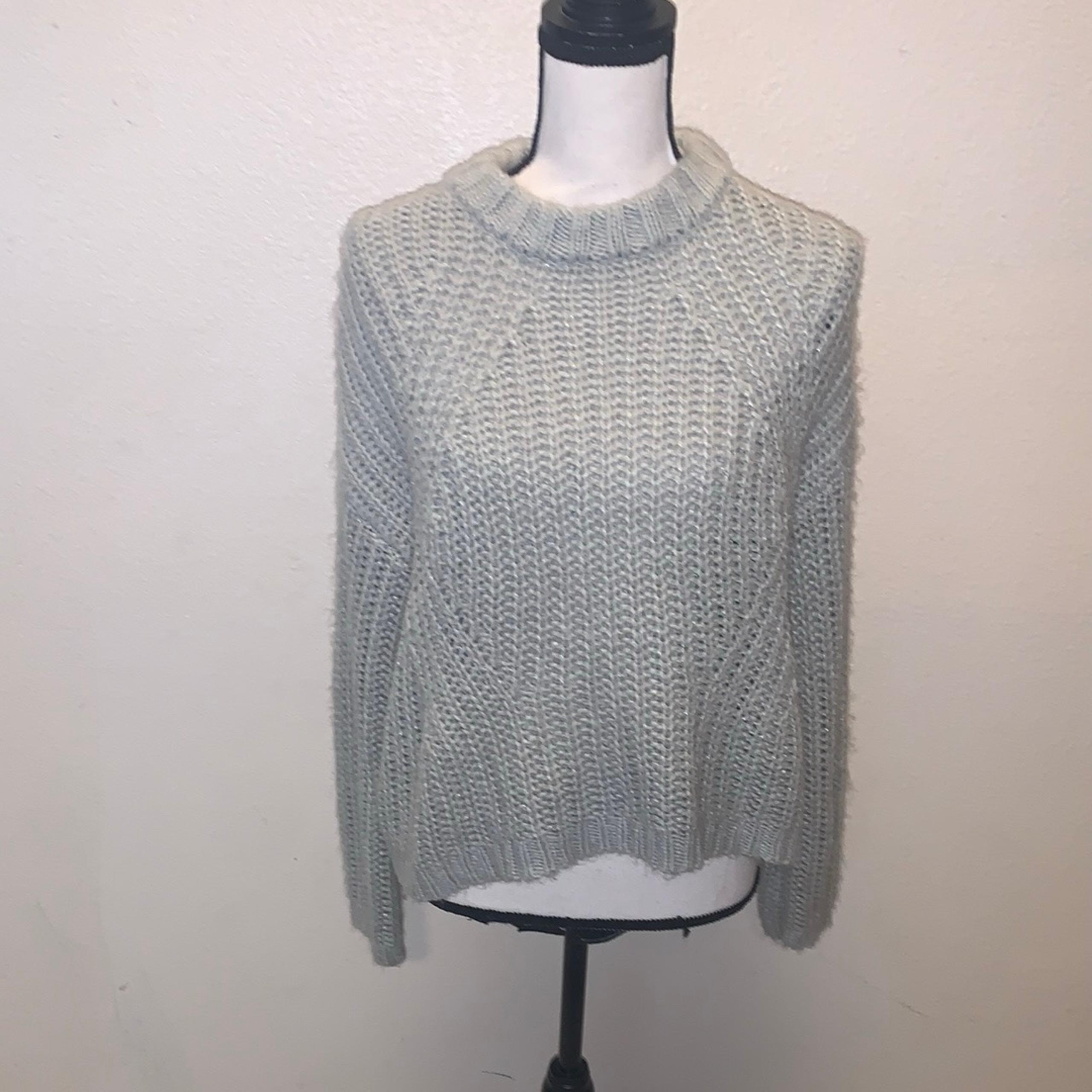 Universal Thread Women's XS Gray Knit Sweater