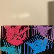 Pokémon Trading Card Box - Sword & Shield Evolving Skies