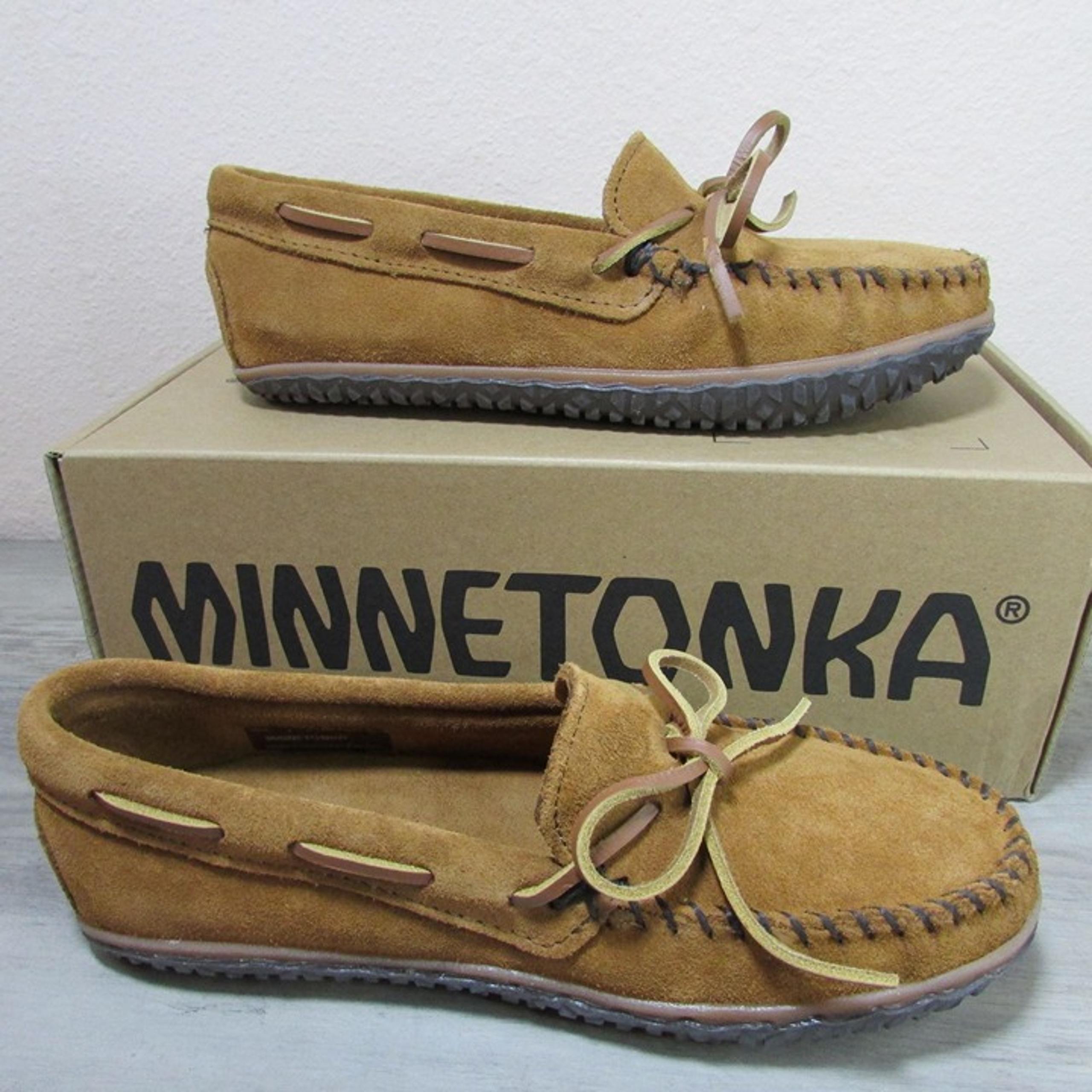 Minnetonka Women's 7 Tarik Tie Tread Slip On Moccasin Slipper Brown 362A