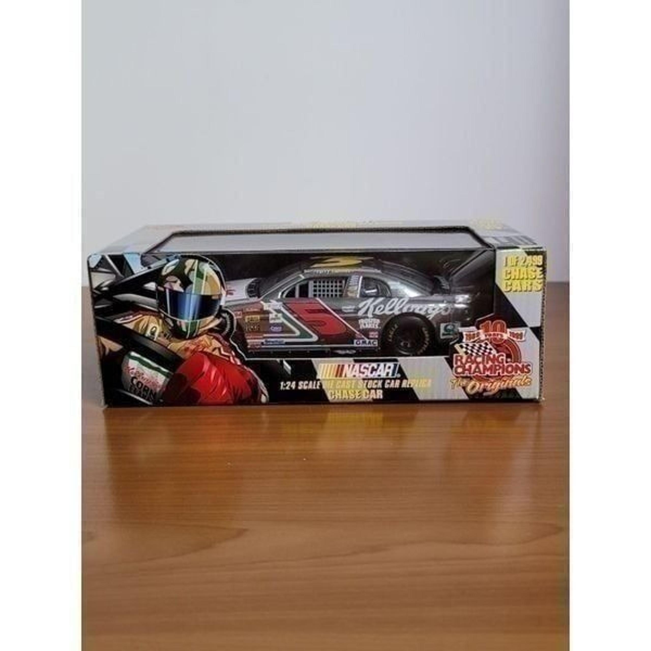 Racing Champions 1/24 Kellogg's 5 Terry Labonte Die Cast Nascar Model. 1999 #A33