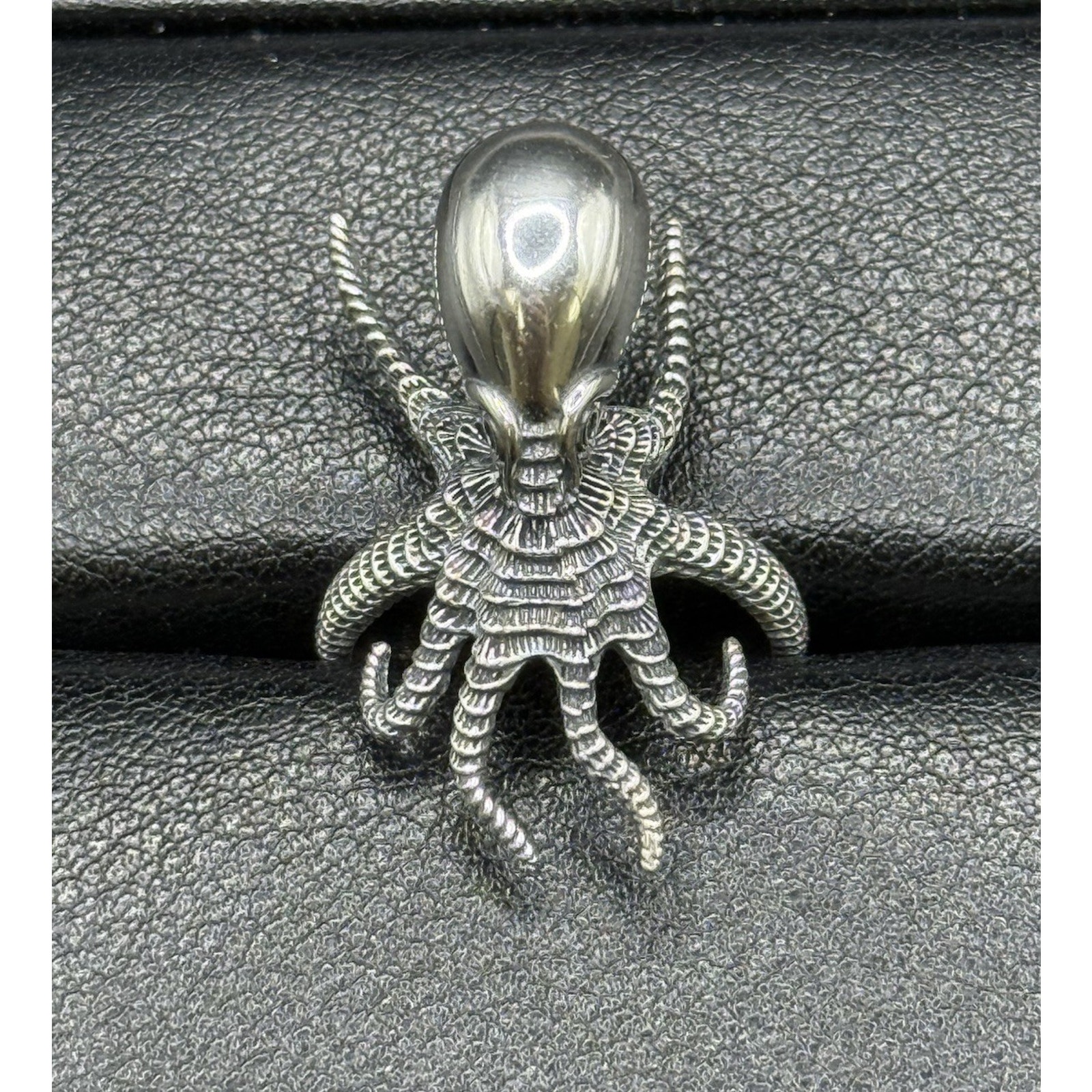 New Condition Sterling Silver Octopus Ring Size 7.00