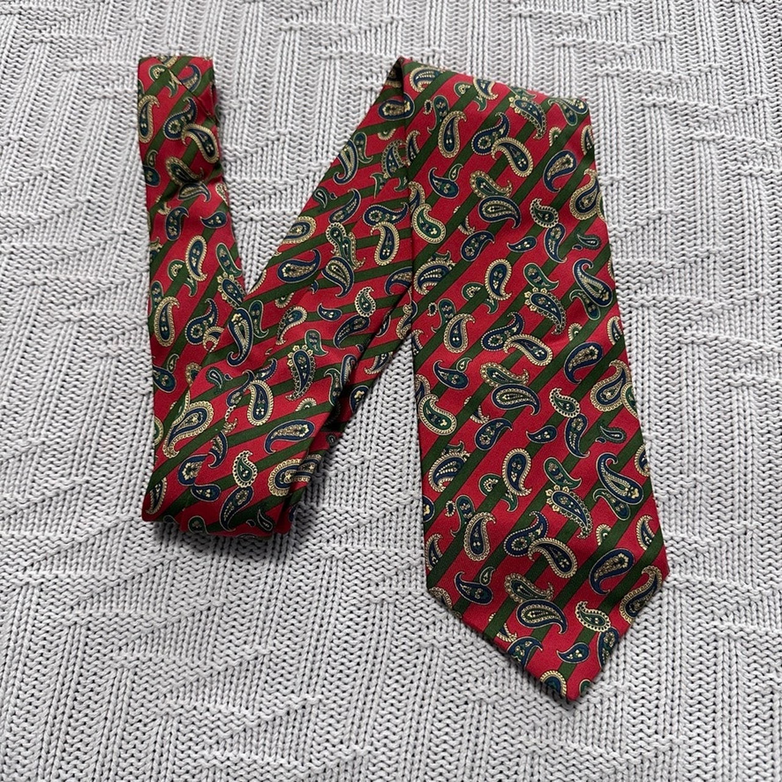 Barneys New York red and blue paisley silk tie
