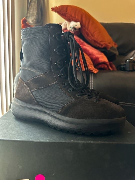Yeezy Season 3 Military Boot Size 45