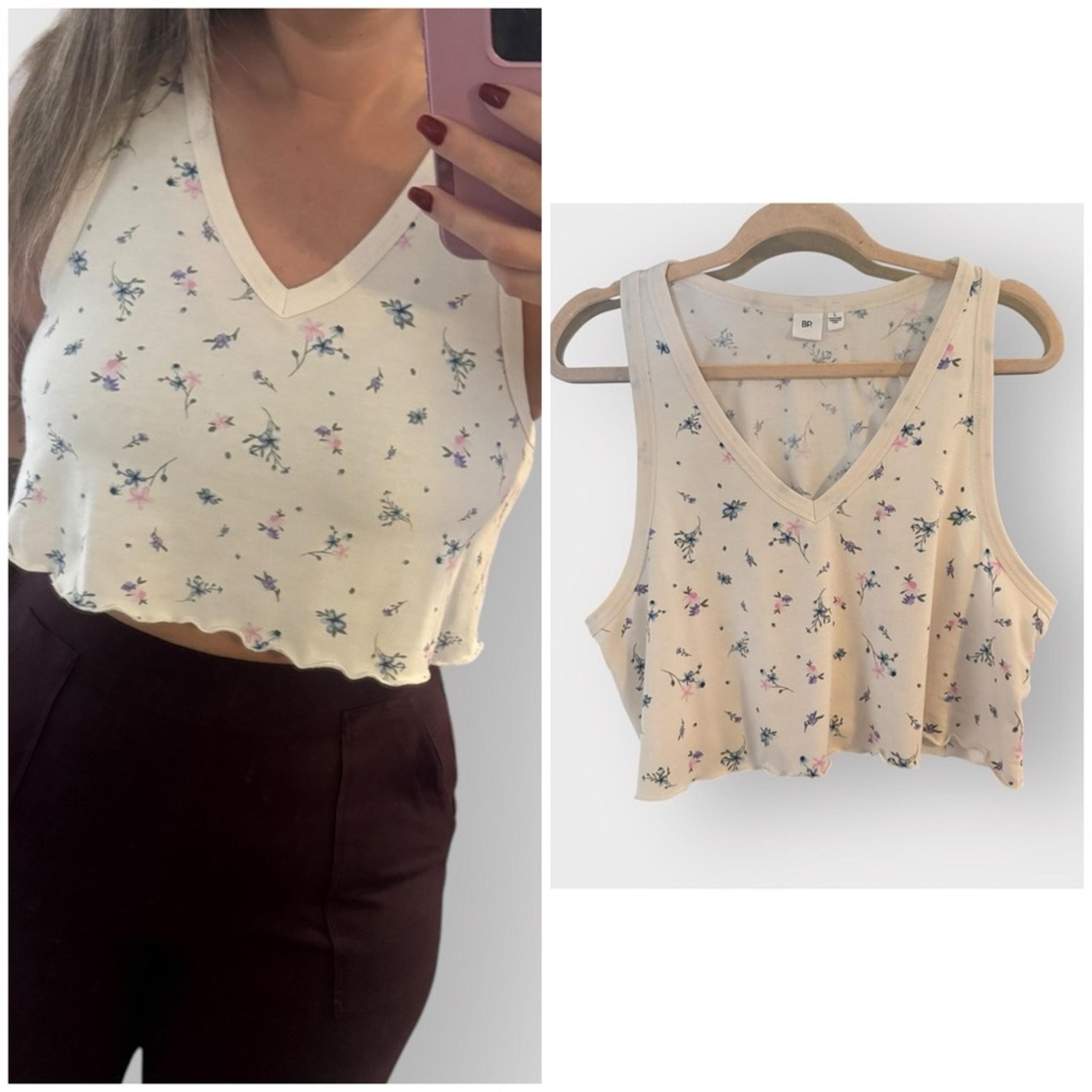 BP Floral Cream Crop Top, Large