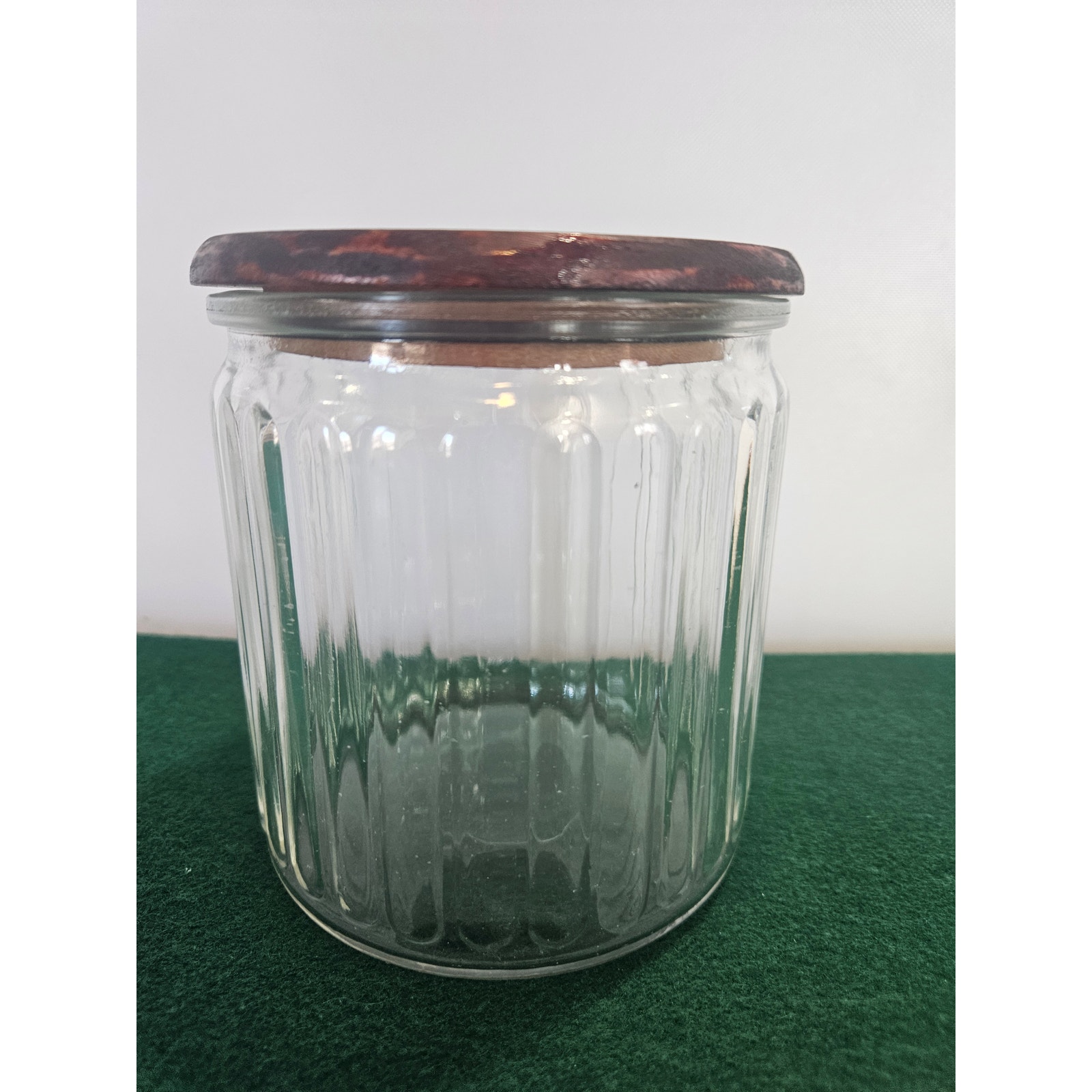 Vintage Estate Tobacco Humidor