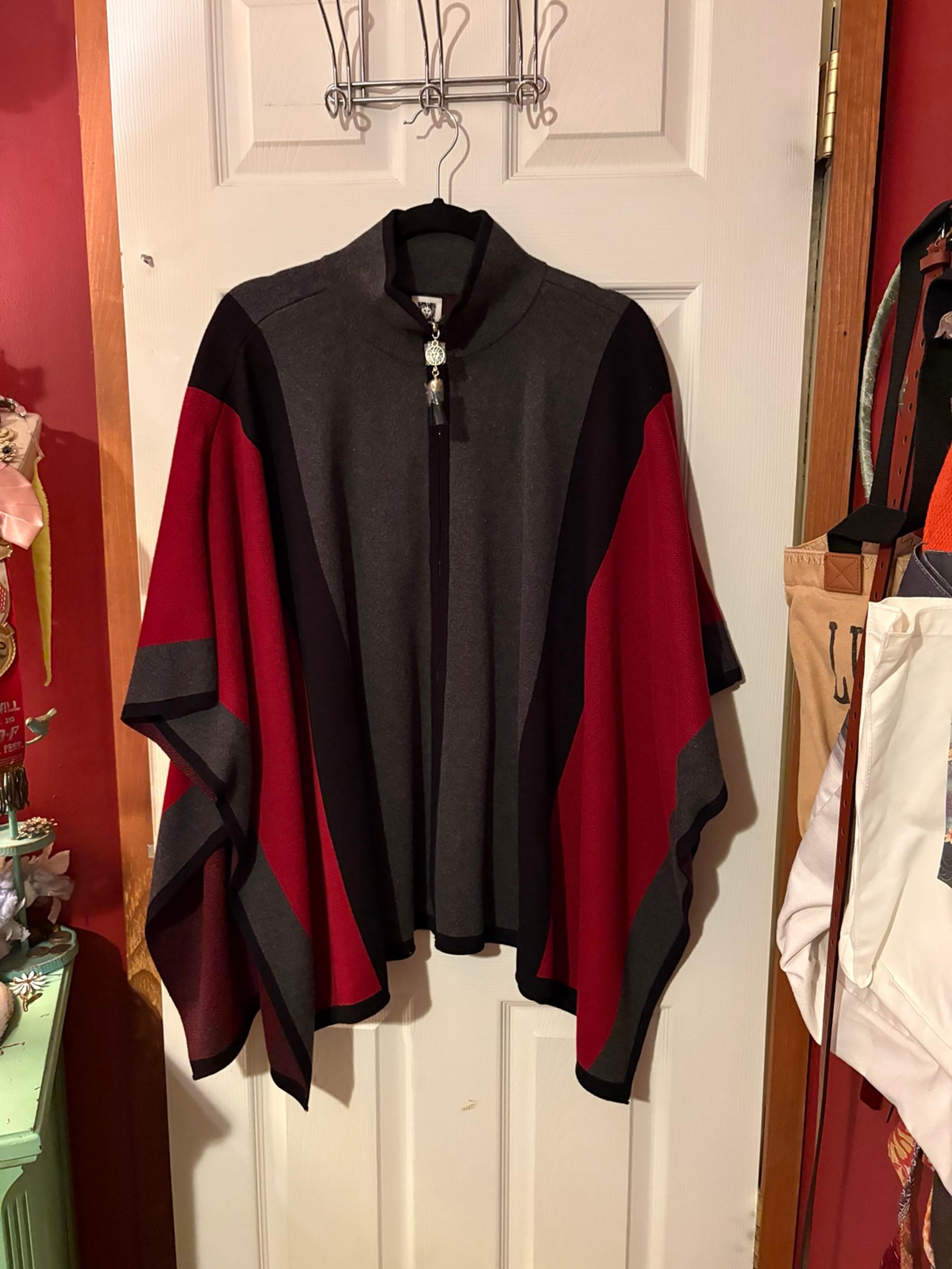 Anne Klein Scarlett Combo cape