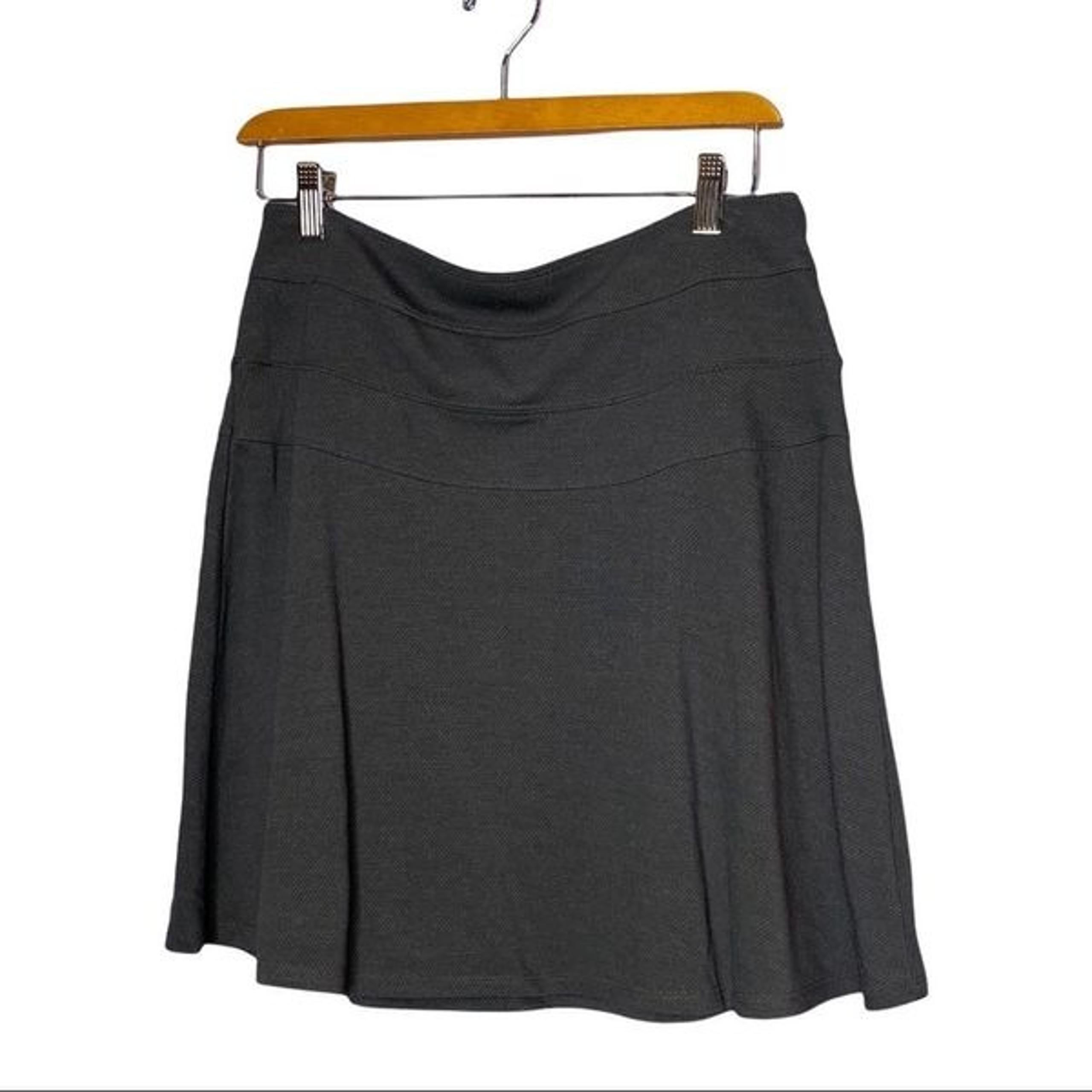 Athleta Ponte Twill Olive Green Skirt Women's size 6 A-Line